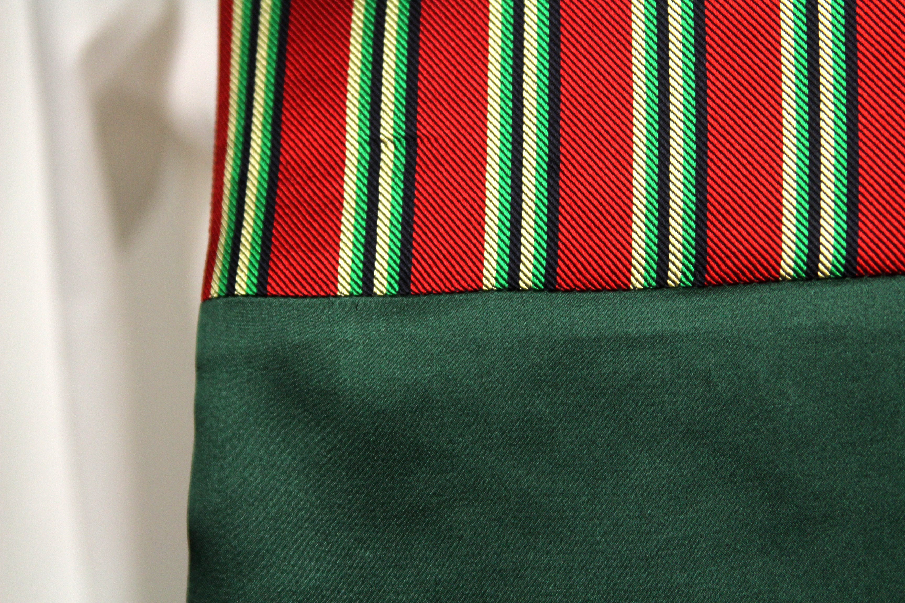 Men's Ascot Cravat LUXURY Red Green Block