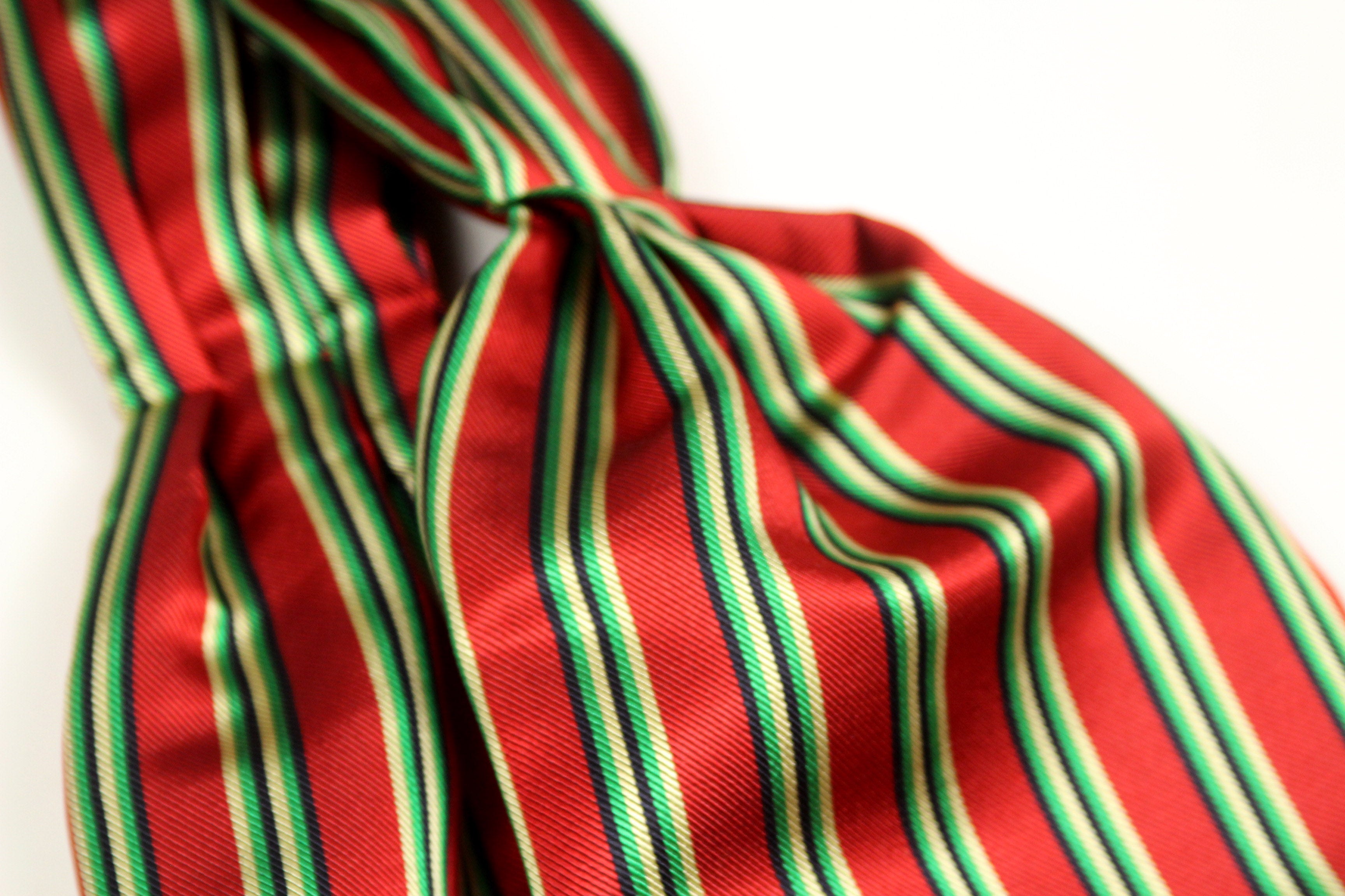 Men's Ascot Cravat LUXURY Red Green Block