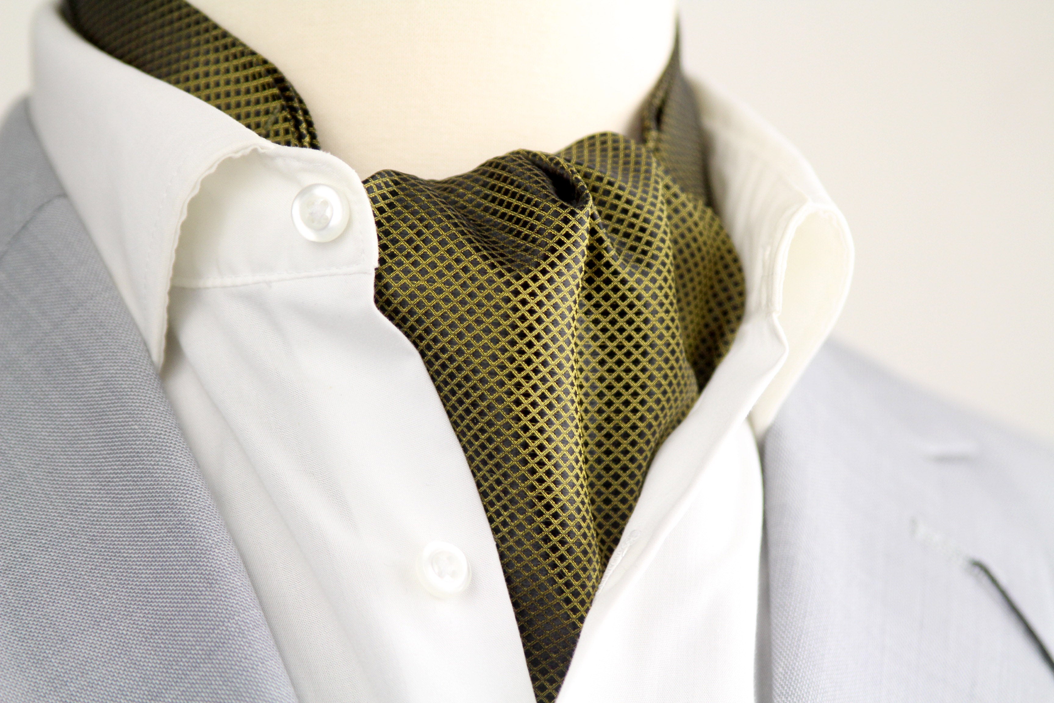 Silk Cravat Ascot Tie