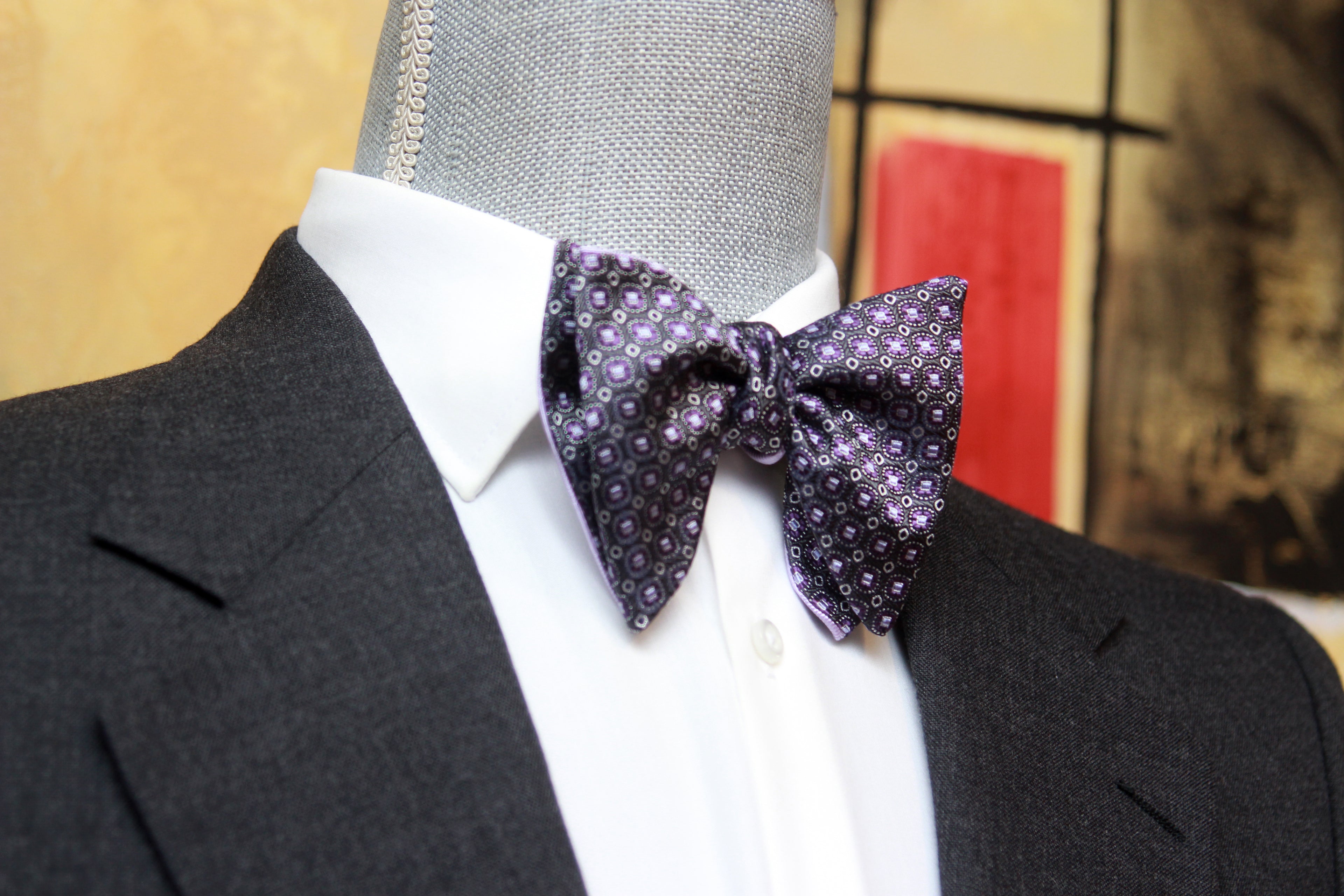 Big Butterfly Purple Plum with Light Lavender Silk Bow Tie