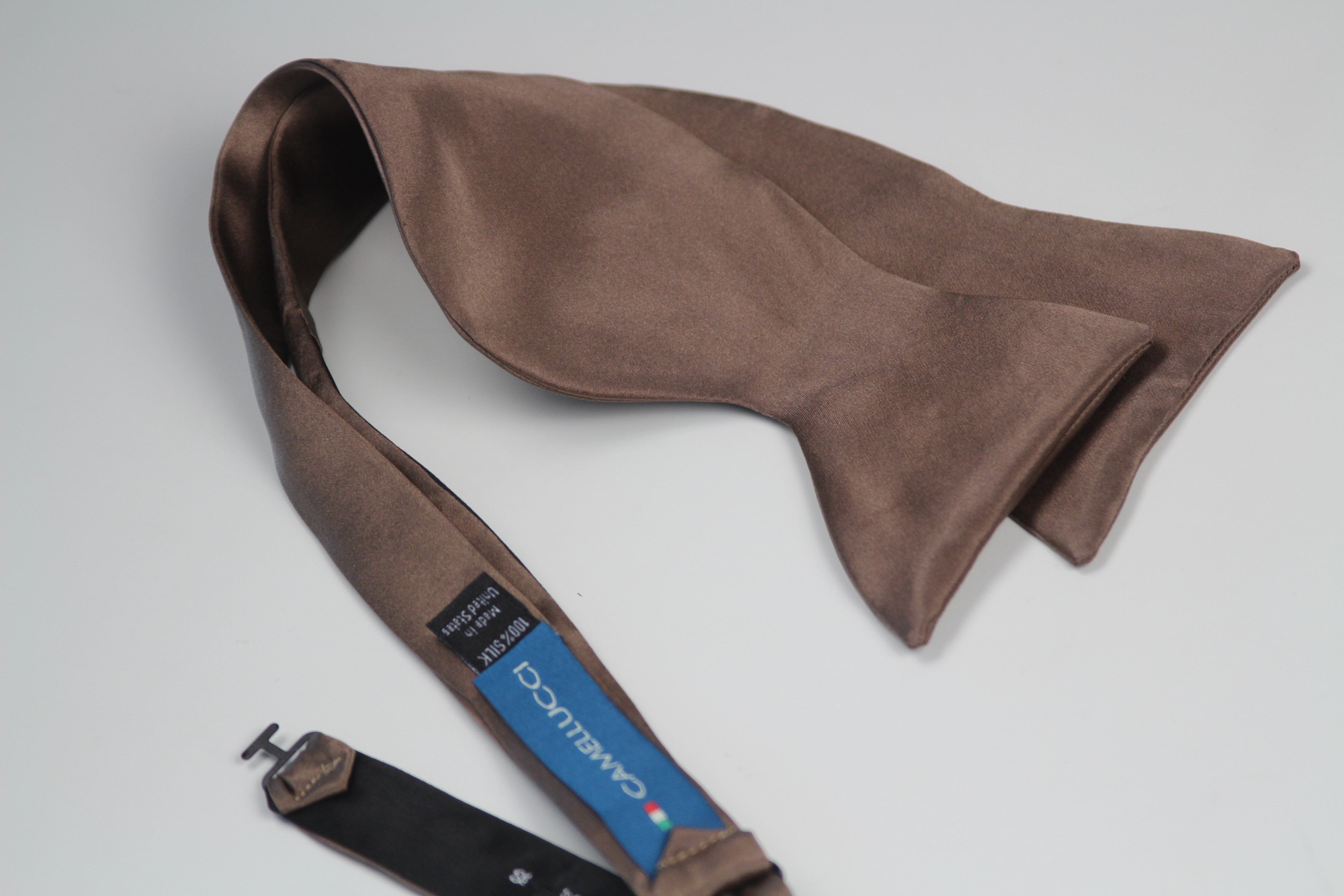 Men’s Self-Tie Big Butterfly Bow tie Chocolate Brown