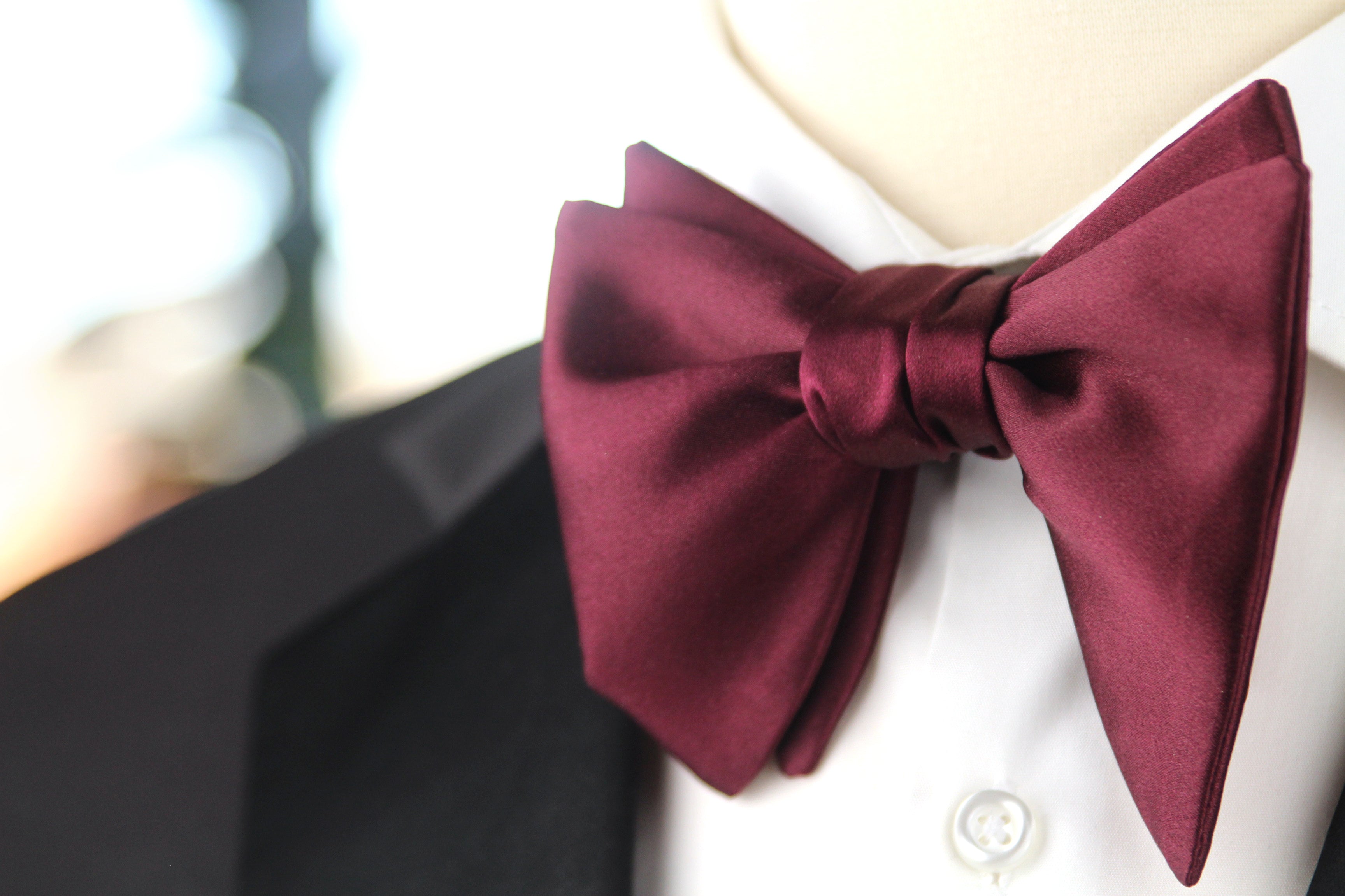 Men’s Self-Tie Big Butterfly Bow tie Wine color