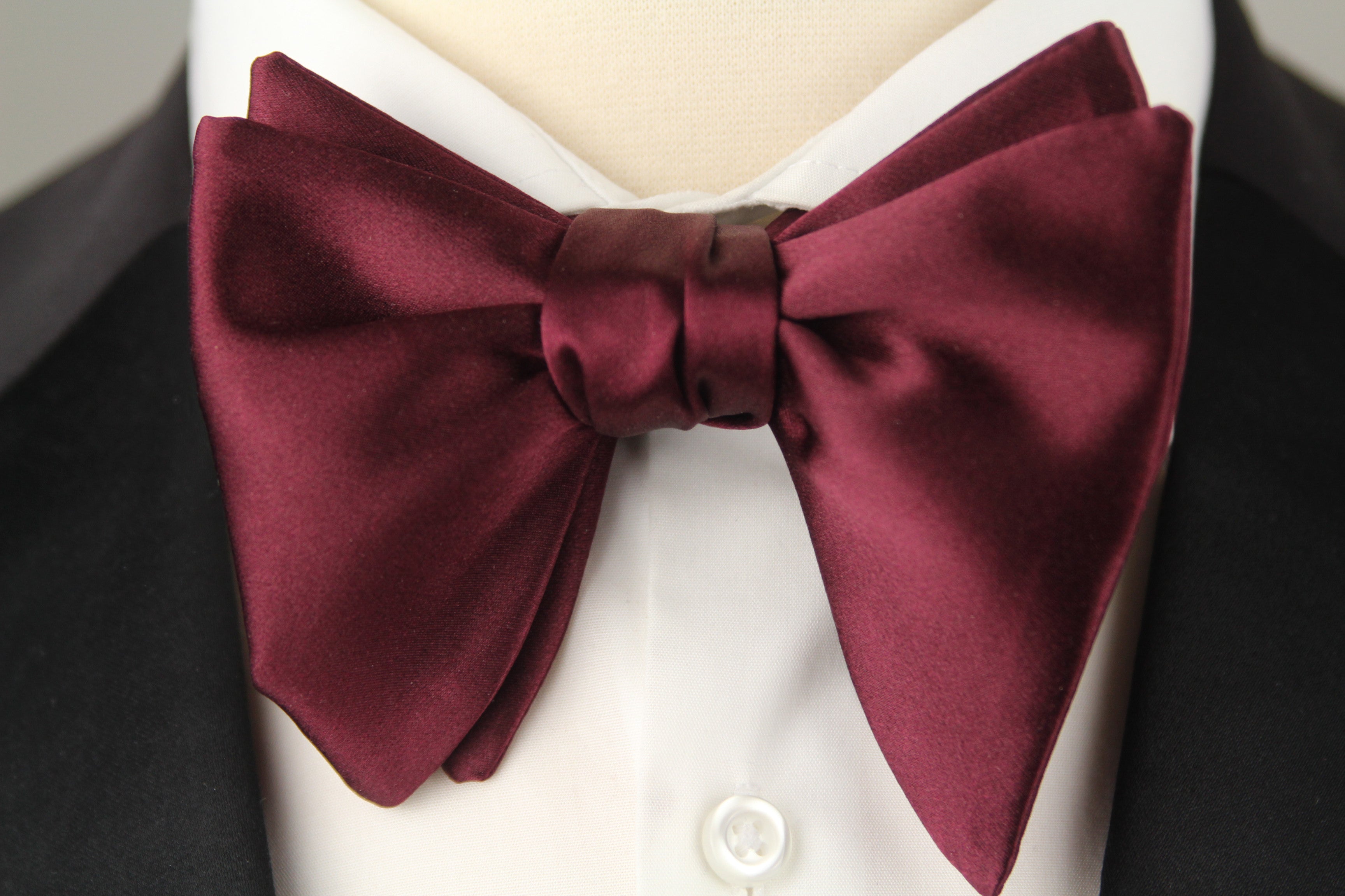 Men’s Self-Tie Big Butterfly Bow tie Wine color