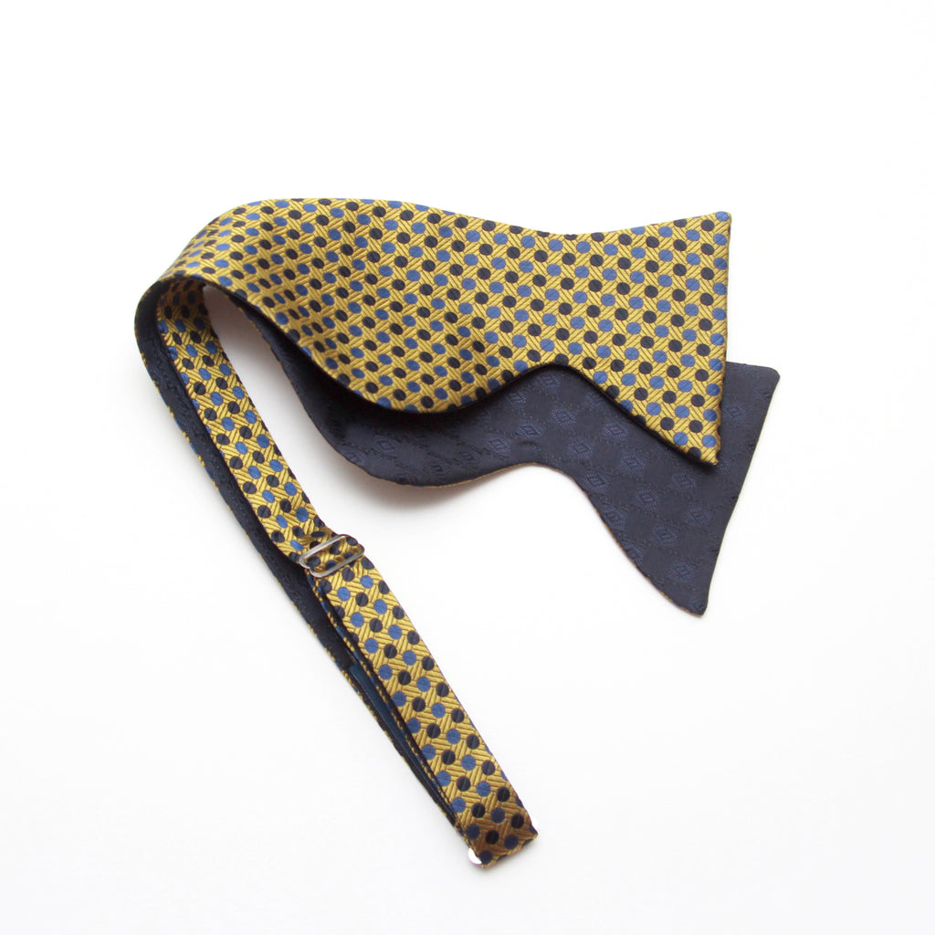 Large Men's Bow Tie