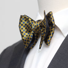 Load image into Gallery viewer, Large Men&#39;s Bow Tie
