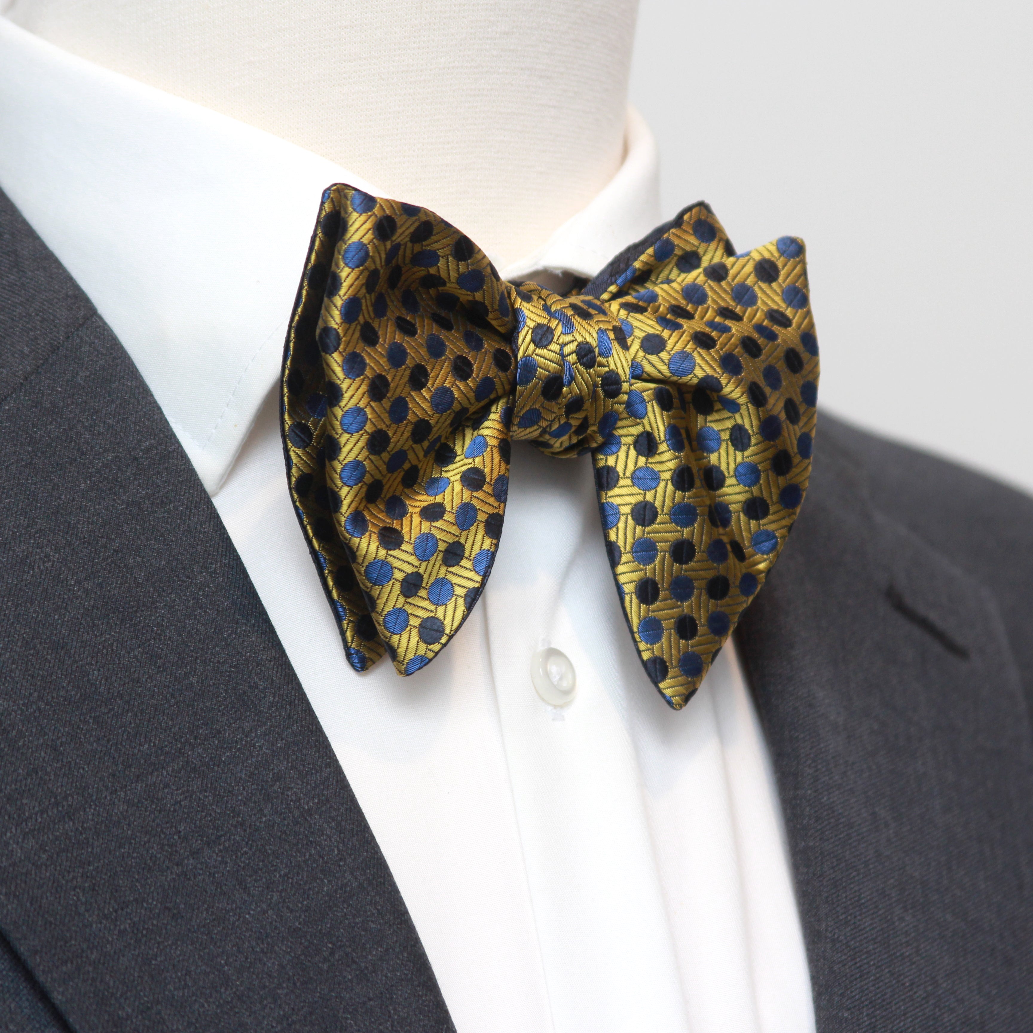 Large Men's Bow Tie