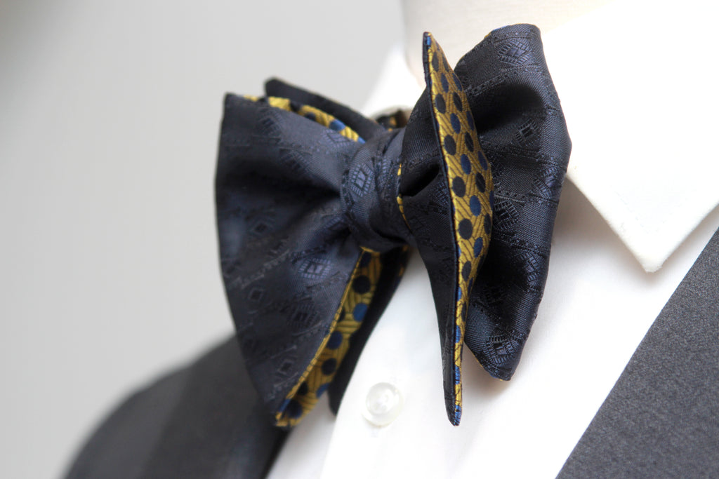 Large Men's Bow Tie