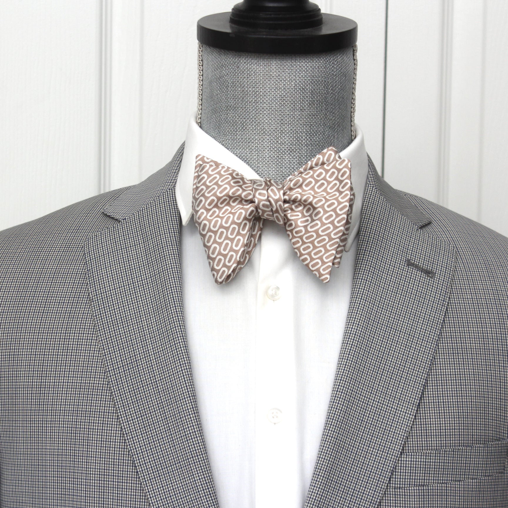 White Beige Ornament Big Butterfly Bow tie