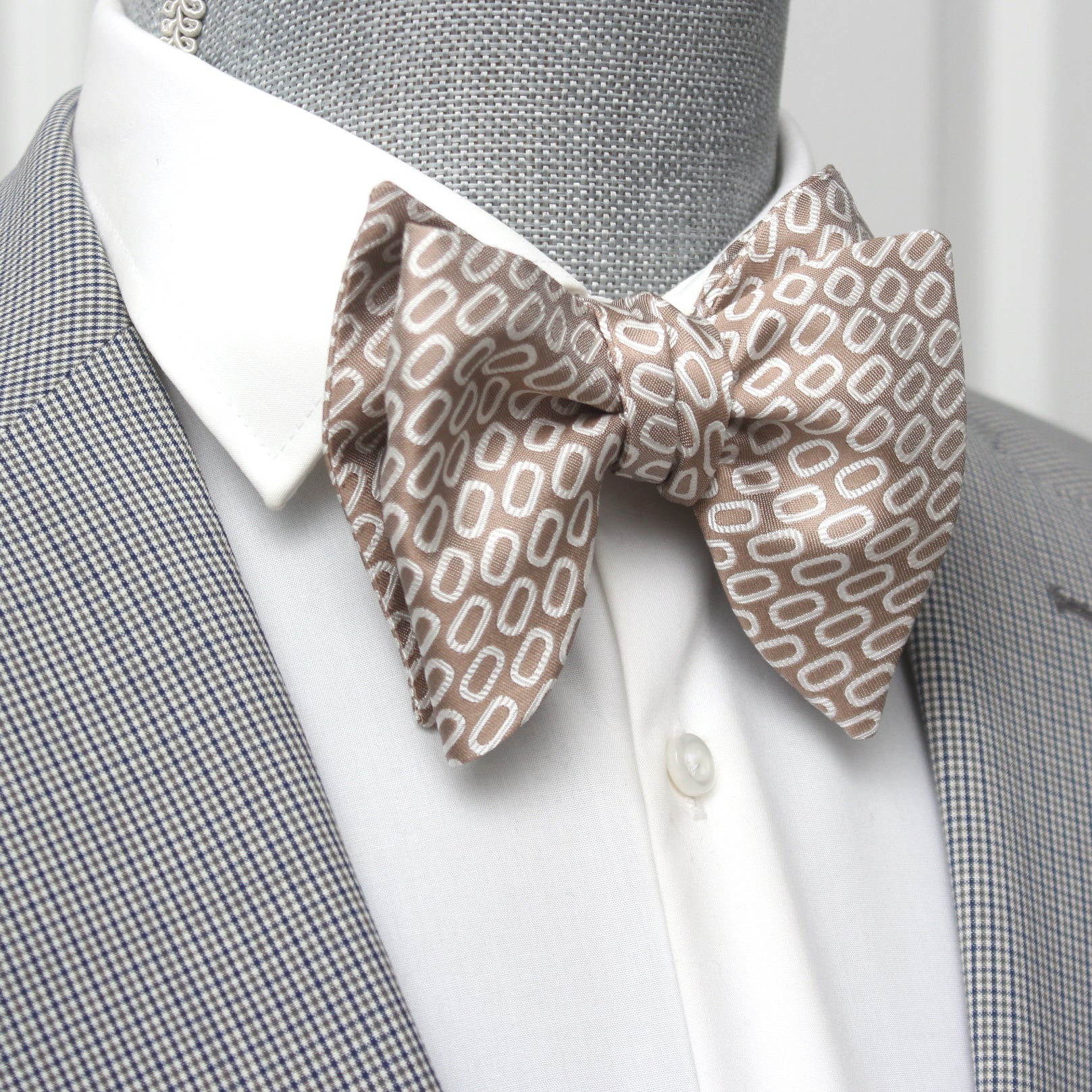 White Beige Ornament Big Butterfly Bow tie