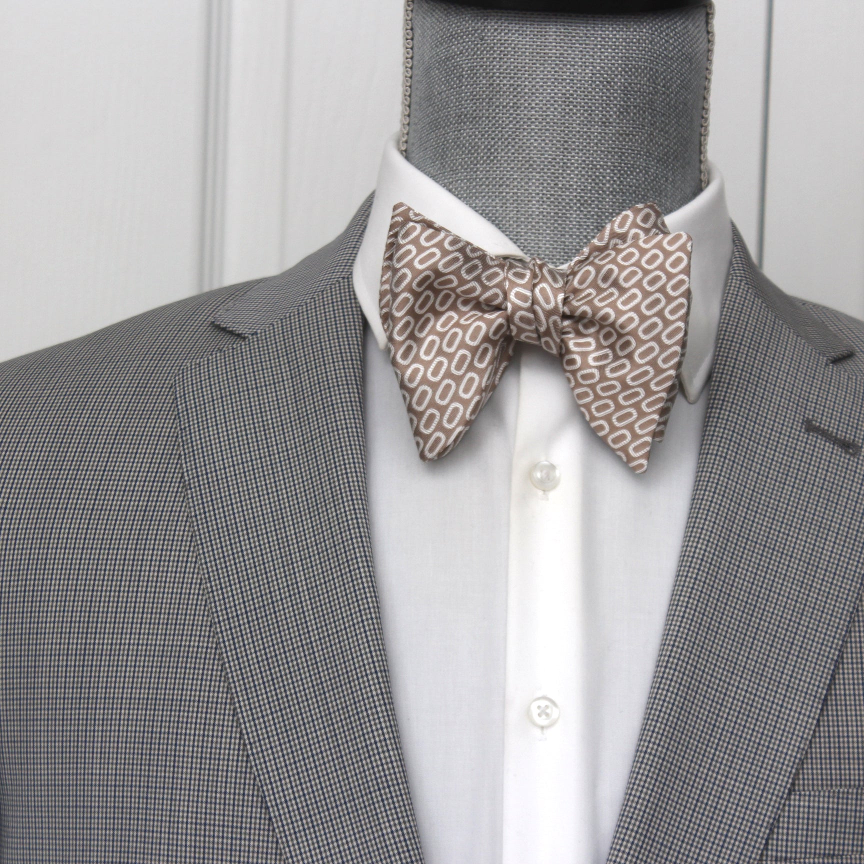 White Beige Ornament Big Butterfly Bow tie