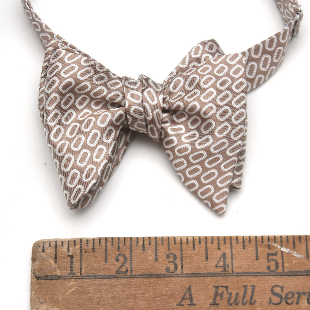 White Beige Ornament Big Butterfly Bow tie