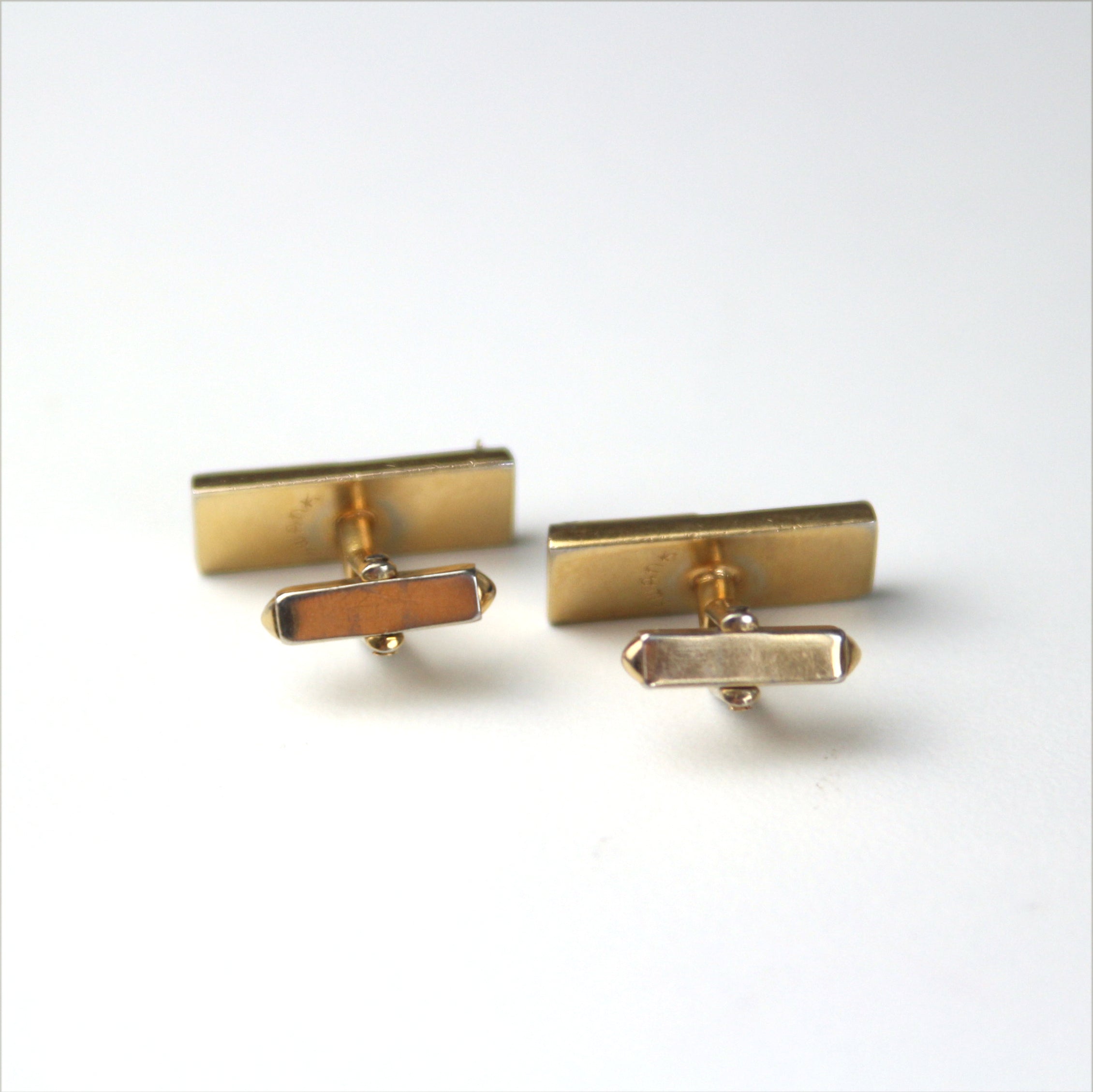 Swank Mens Cufflinks Men’s Gold Tone Brown Leather 7/8”