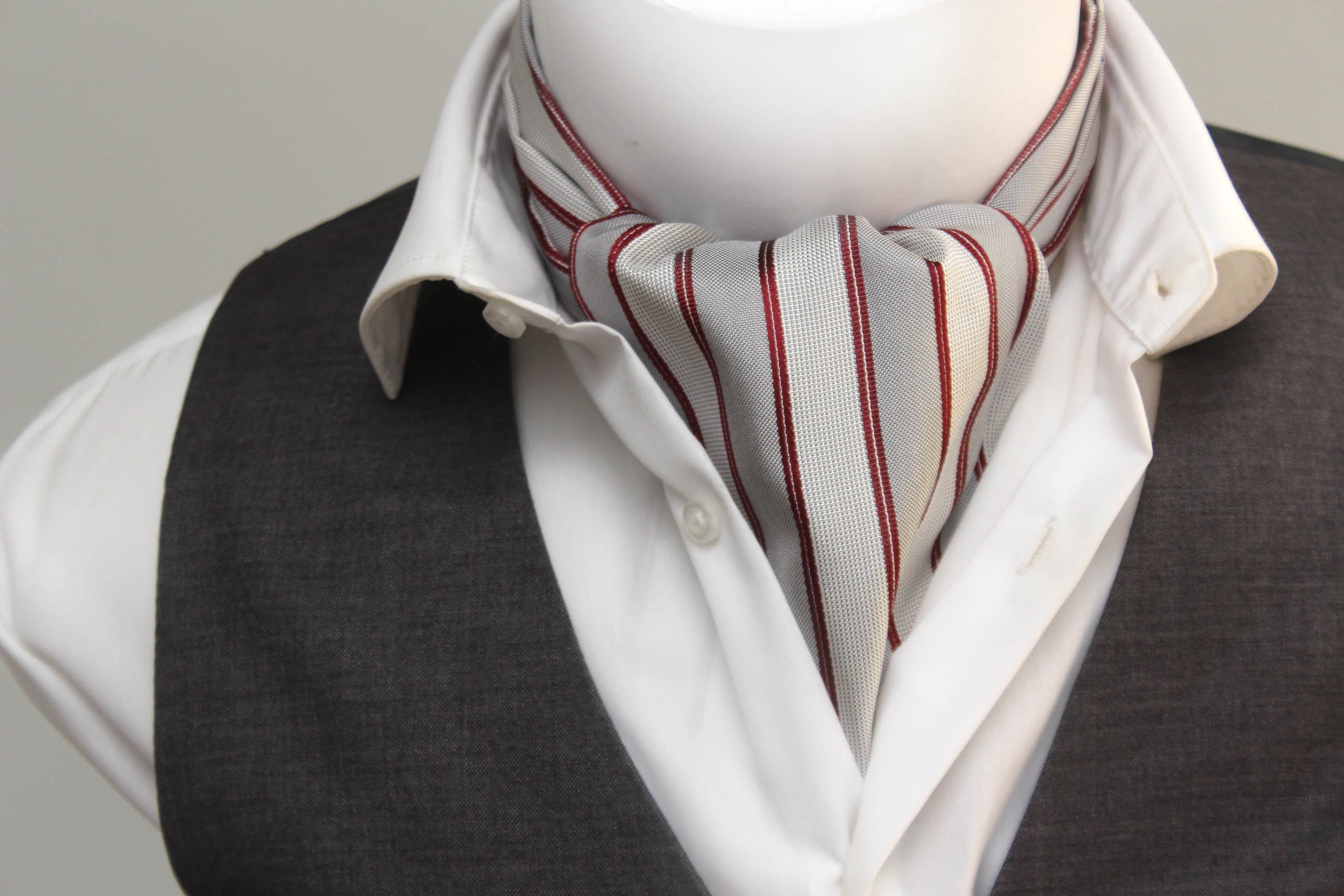 Men's Ascot Cravat Red Striped