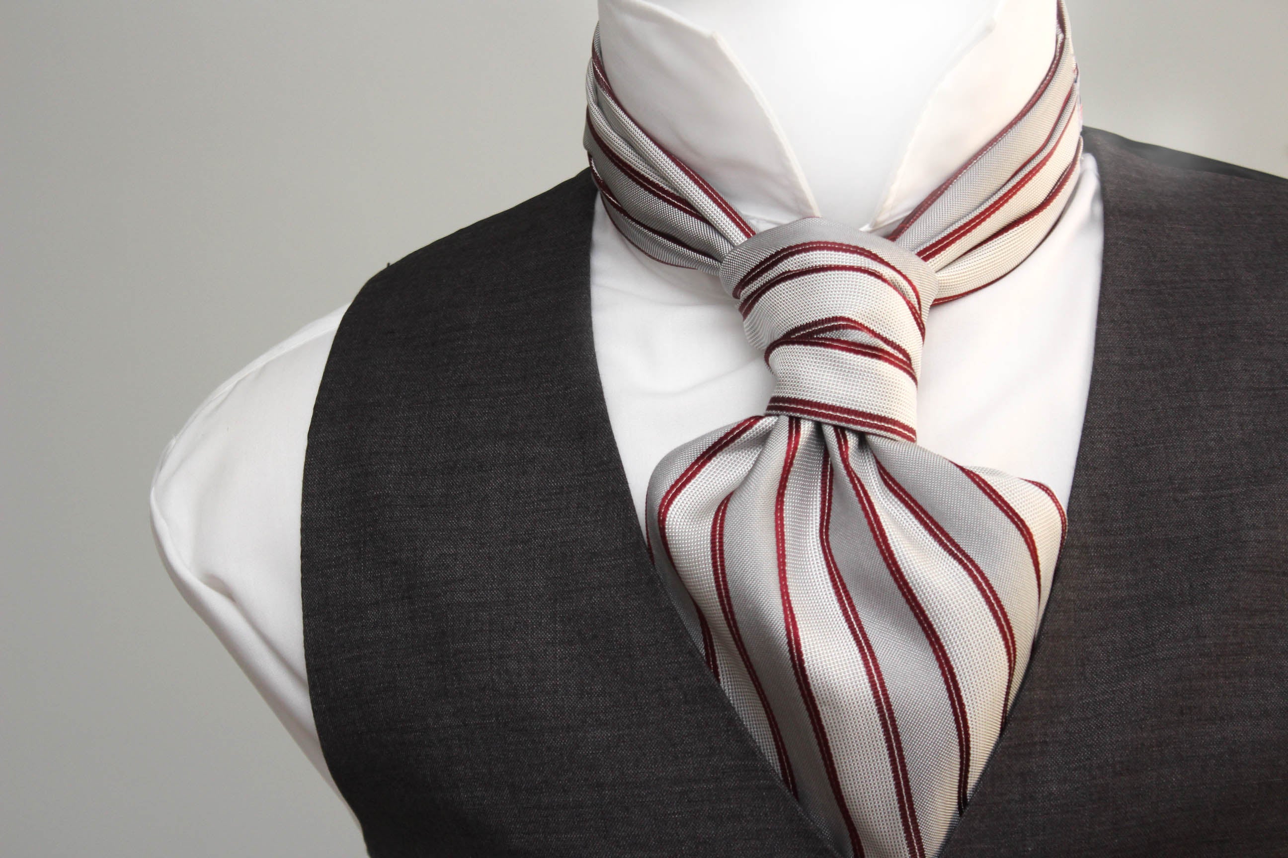 Men's Ascot Cravat Red Striped