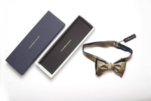 Load image into Gallery viewer, Reversible Self-Tie Bow Tie
