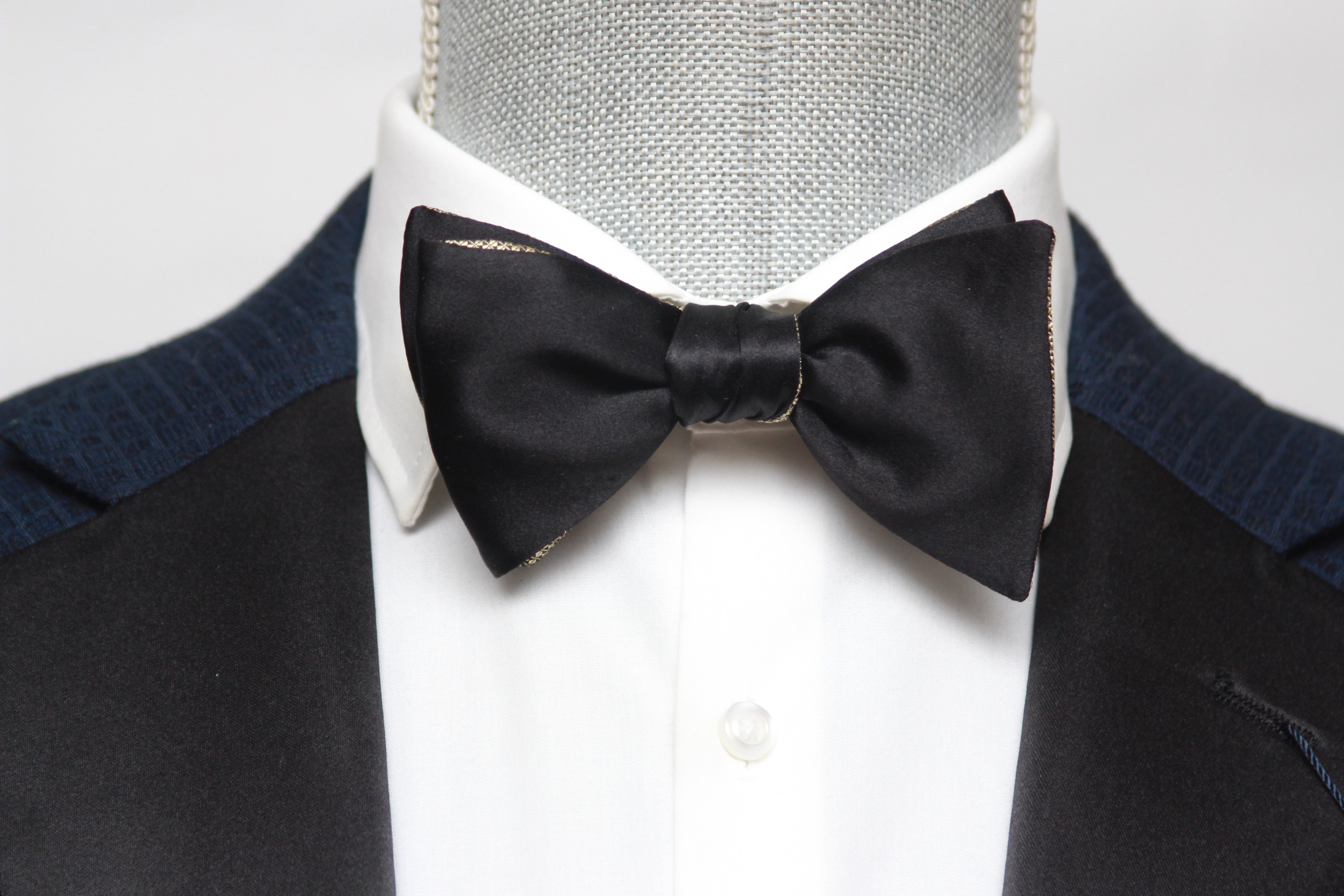 Reversible Self-Tie Bow Tie