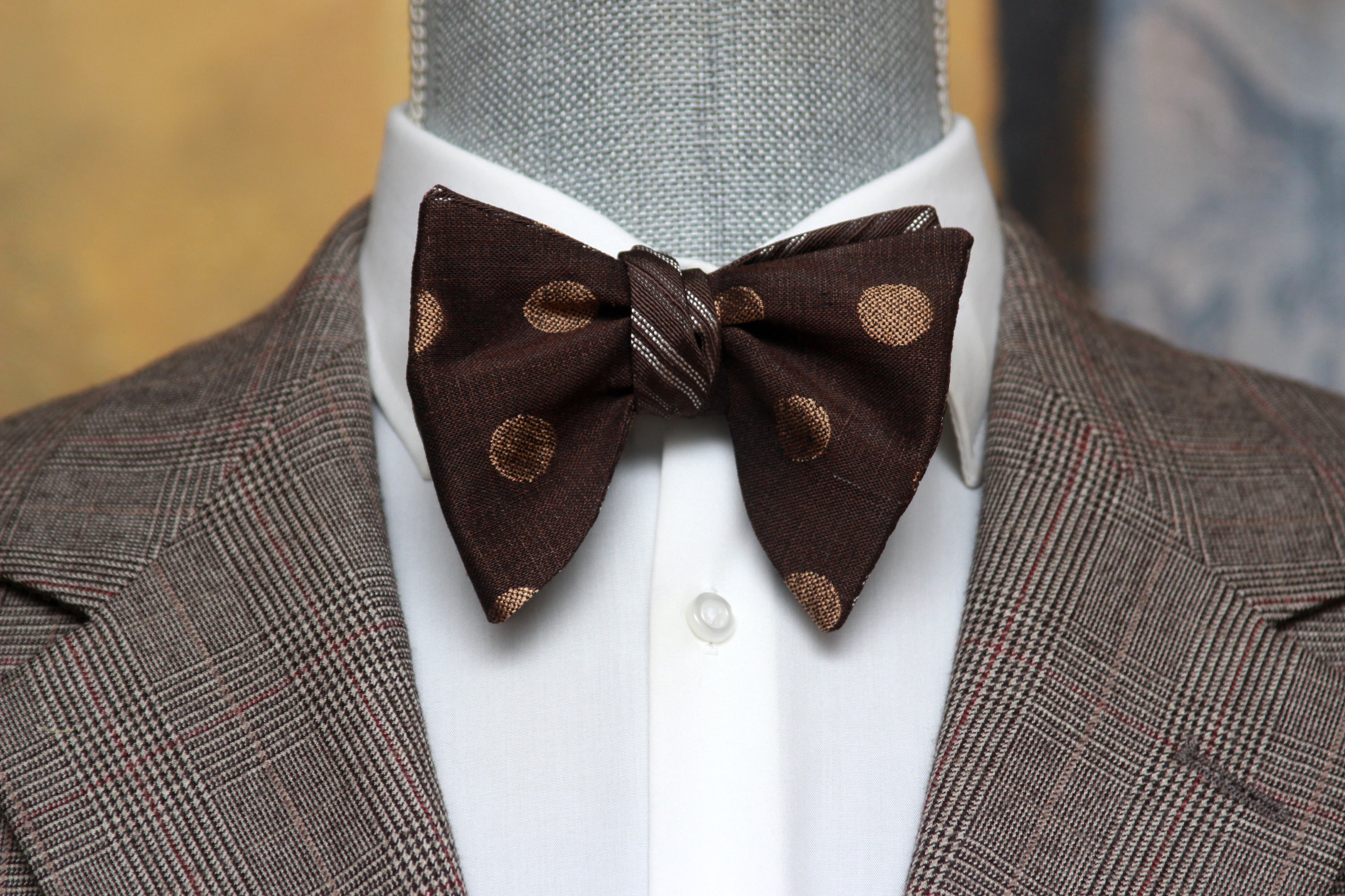 Big Butterfly Brown Silk Bow Tie