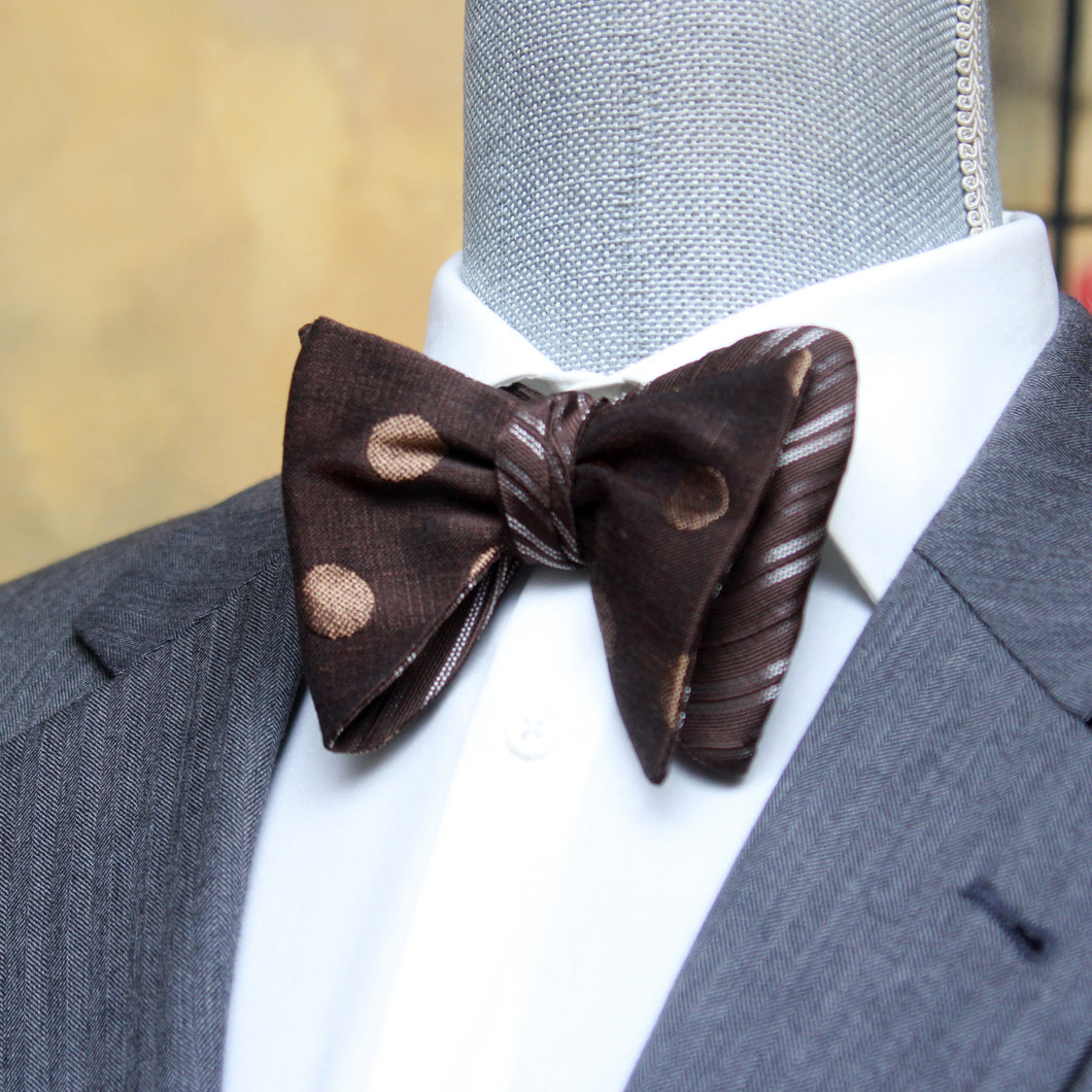 Big Butterfly Brown Silk Bow Tie