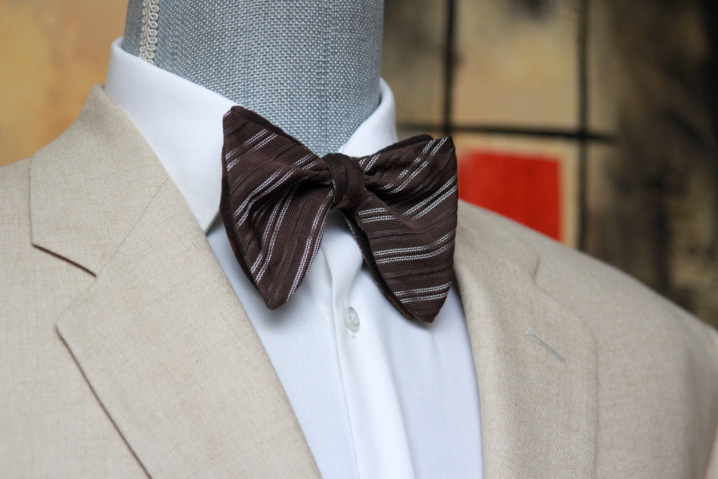 Big Butterfly Brown Silk Bow Tie