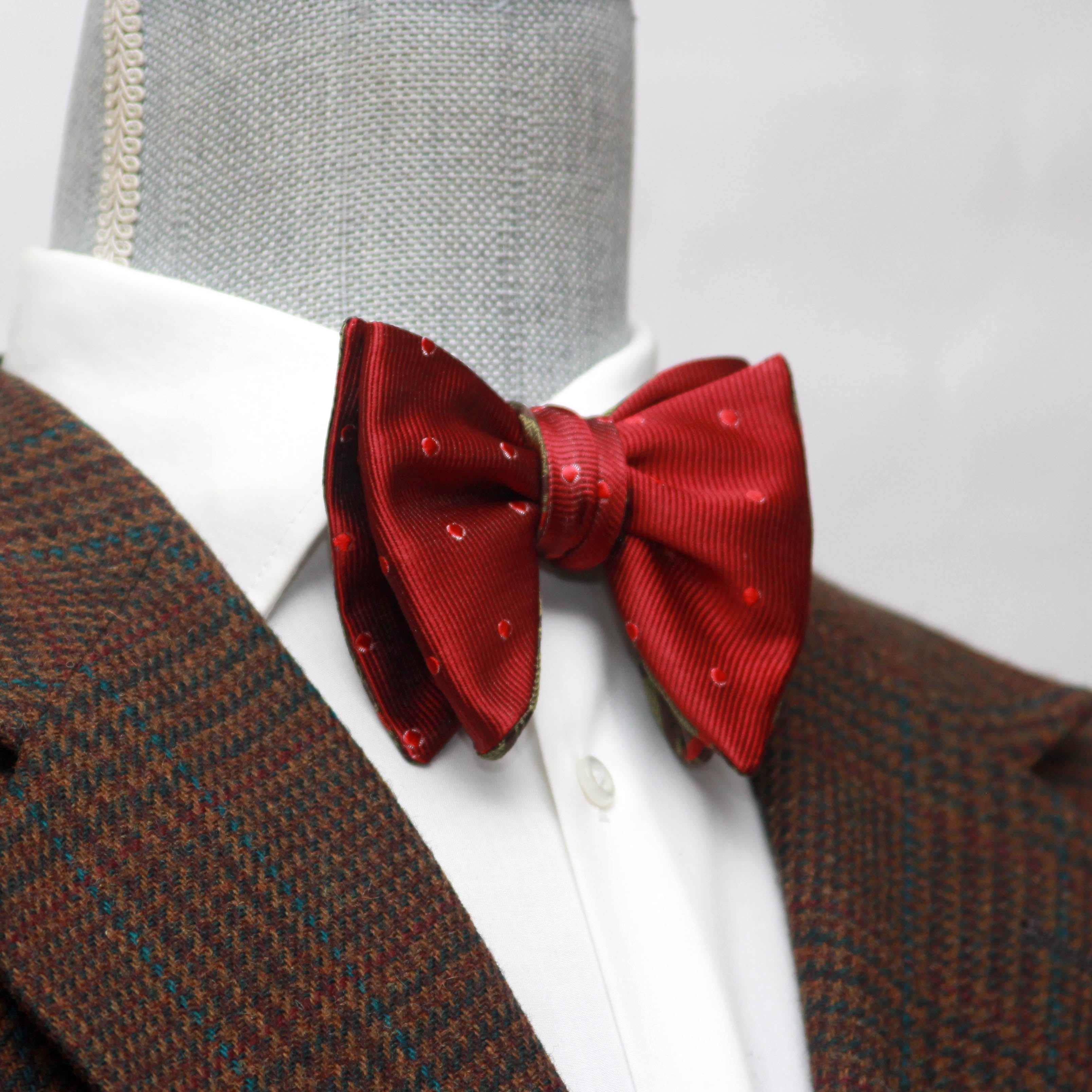Red Green Reversible Big Butterfly Silk Bow Tie