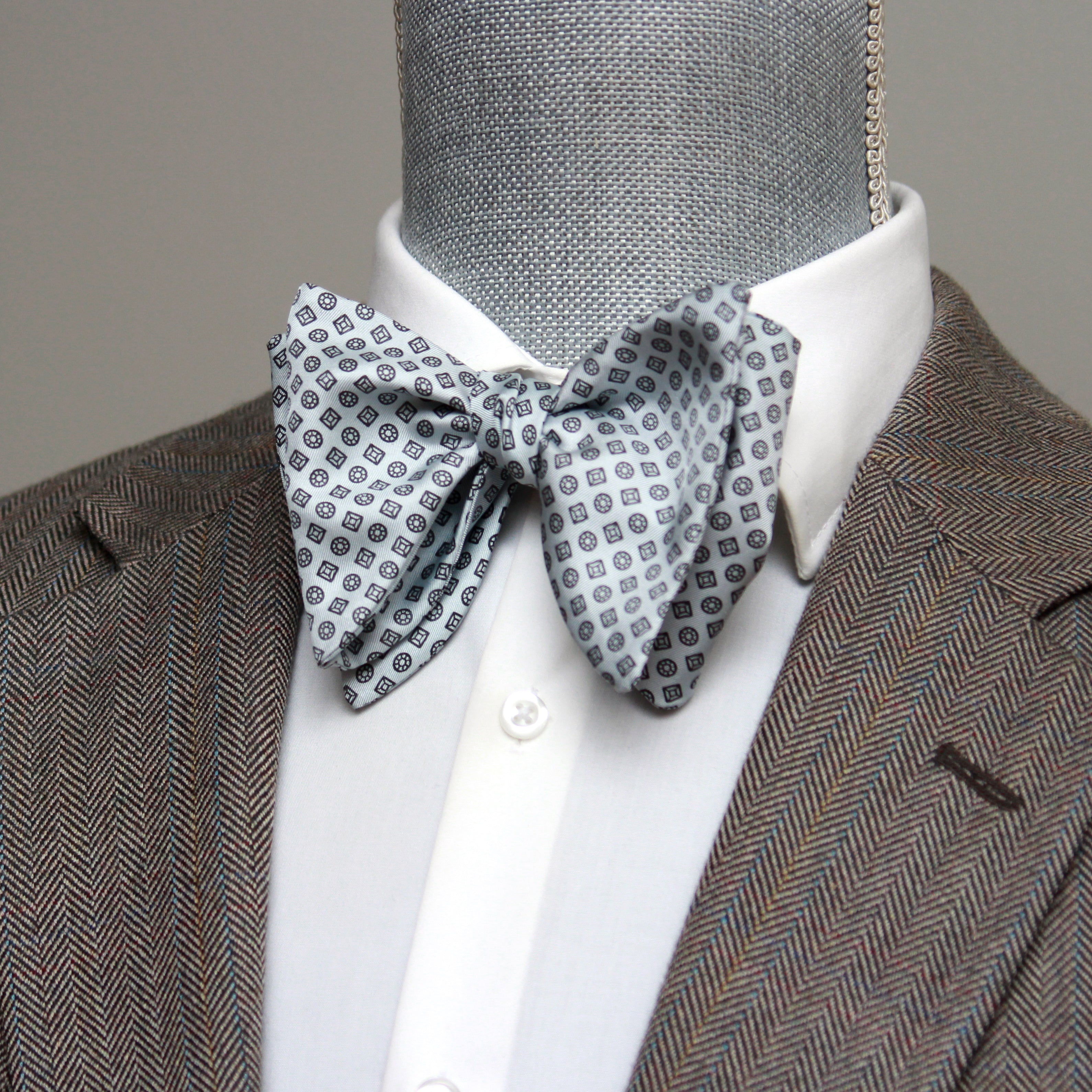 Men's Large Silk Bow Tie
