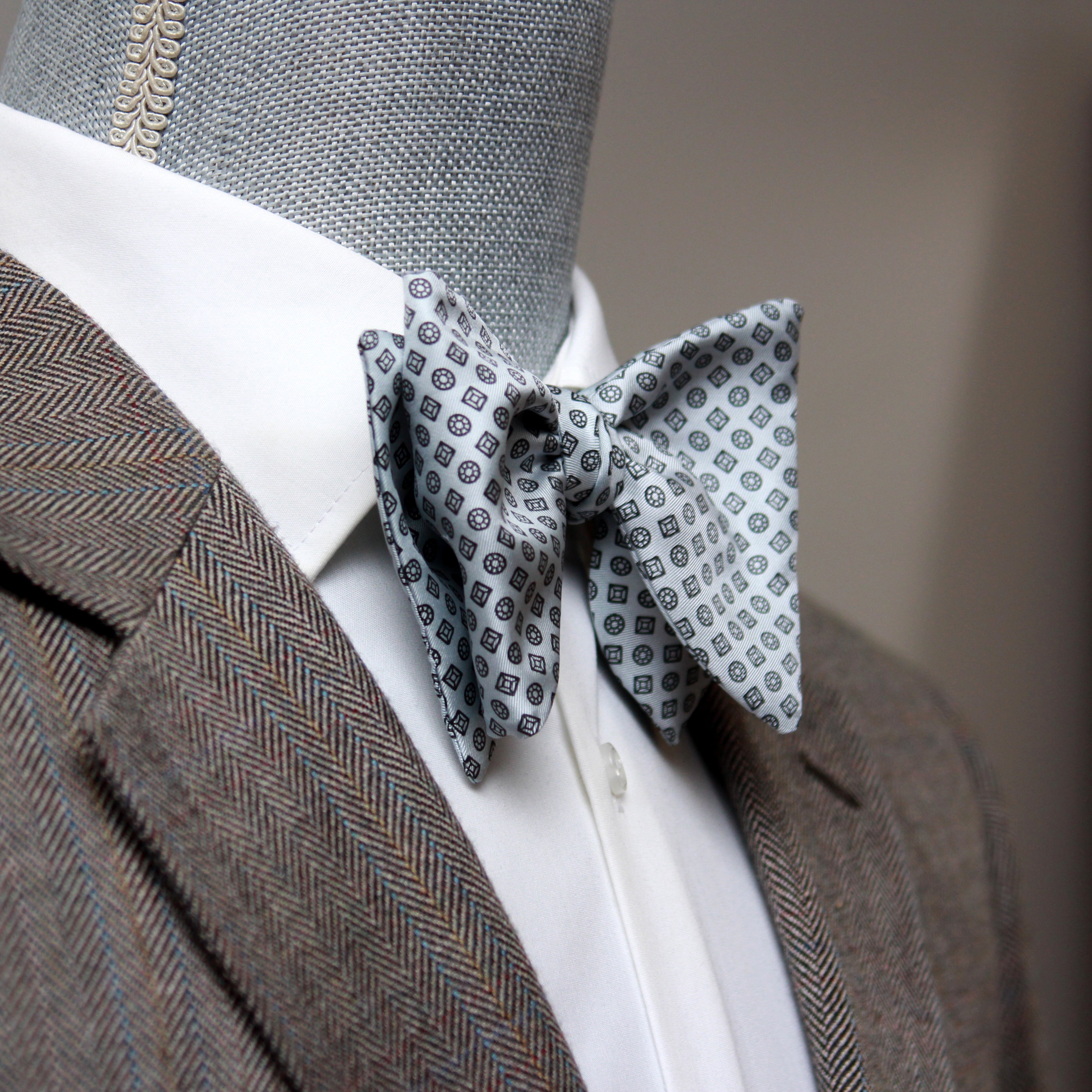 Men's Large Silk Bow Tie