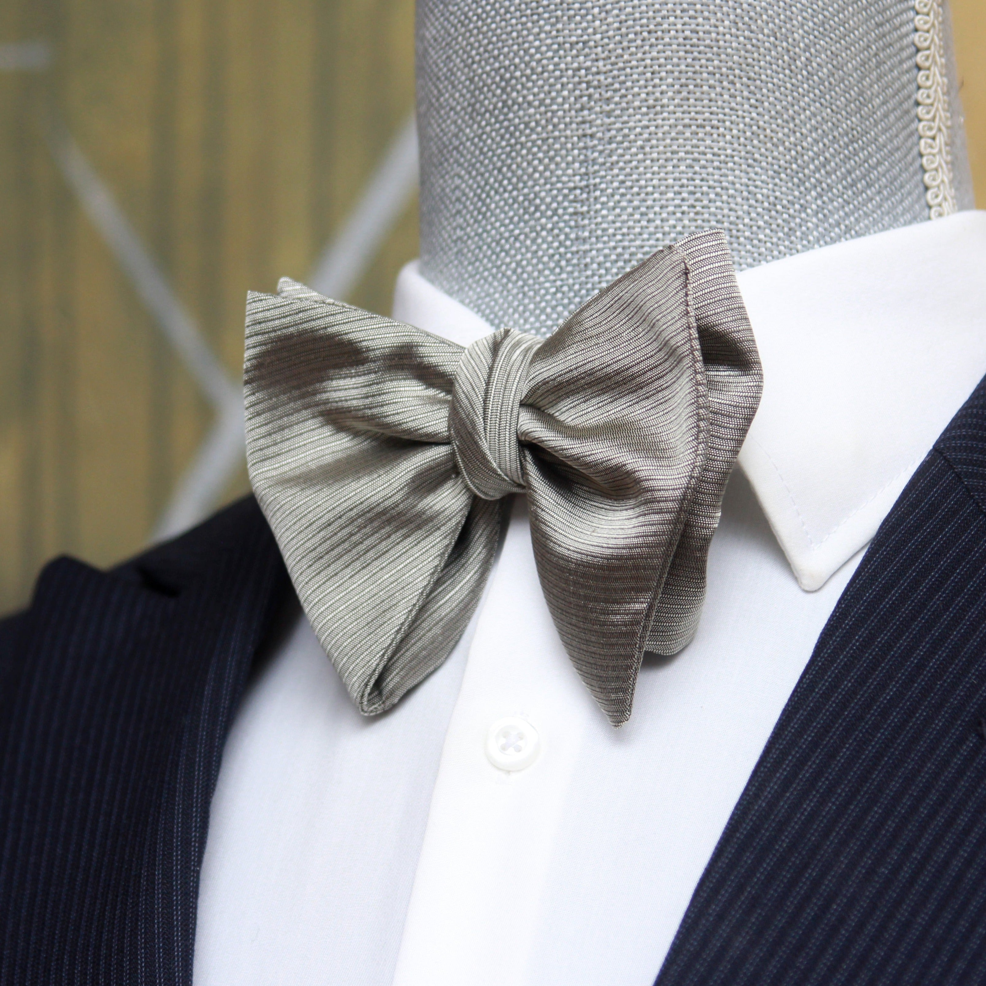 Men's Large Silk Bow Tie