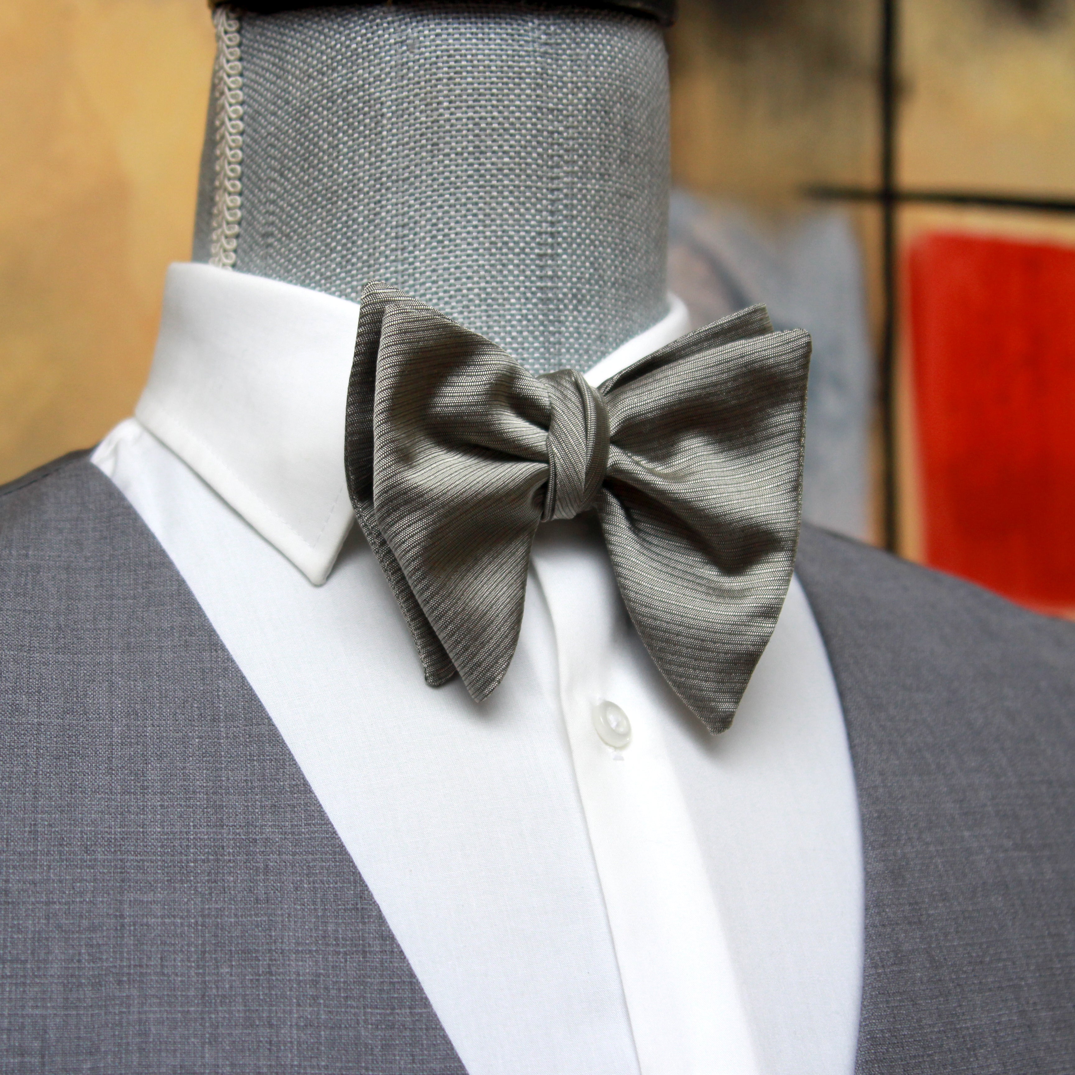 Men's Large Silk Bow Tie