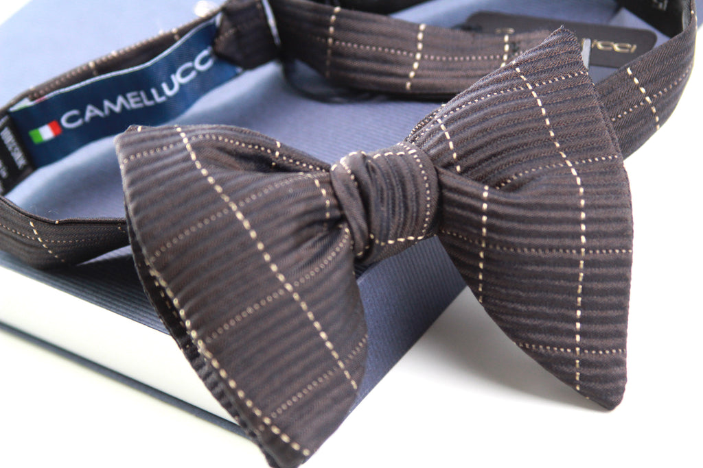 Men's Large Silk Bow Tie Brown Textured