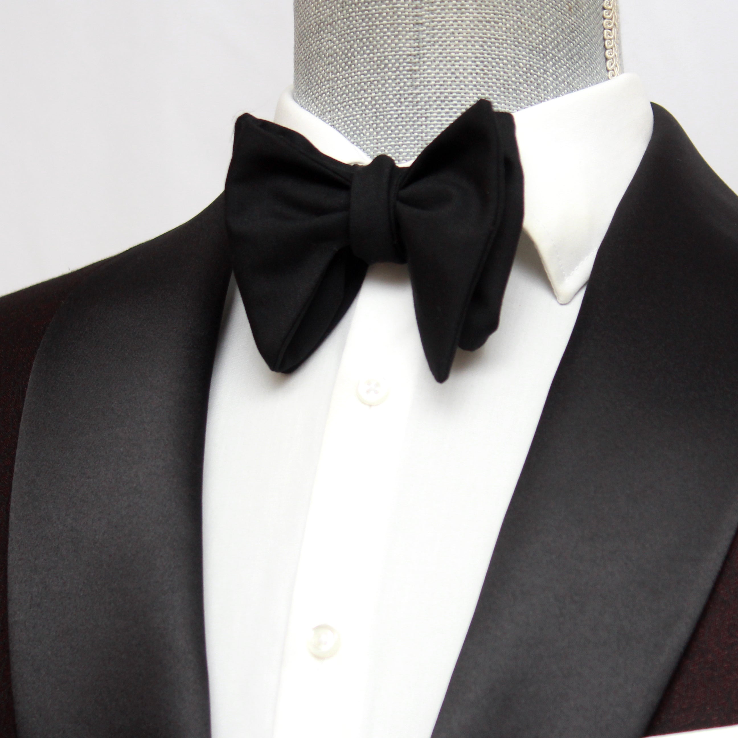 Large Black Wool Bow Tie Self-tied