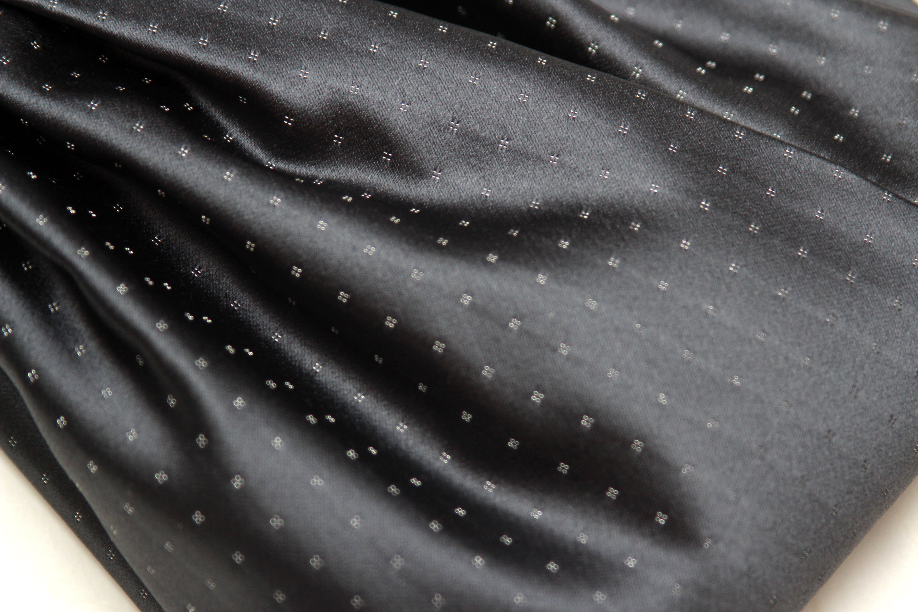Silk Men's Ascot Grey Geometrical ornament SKU: A213