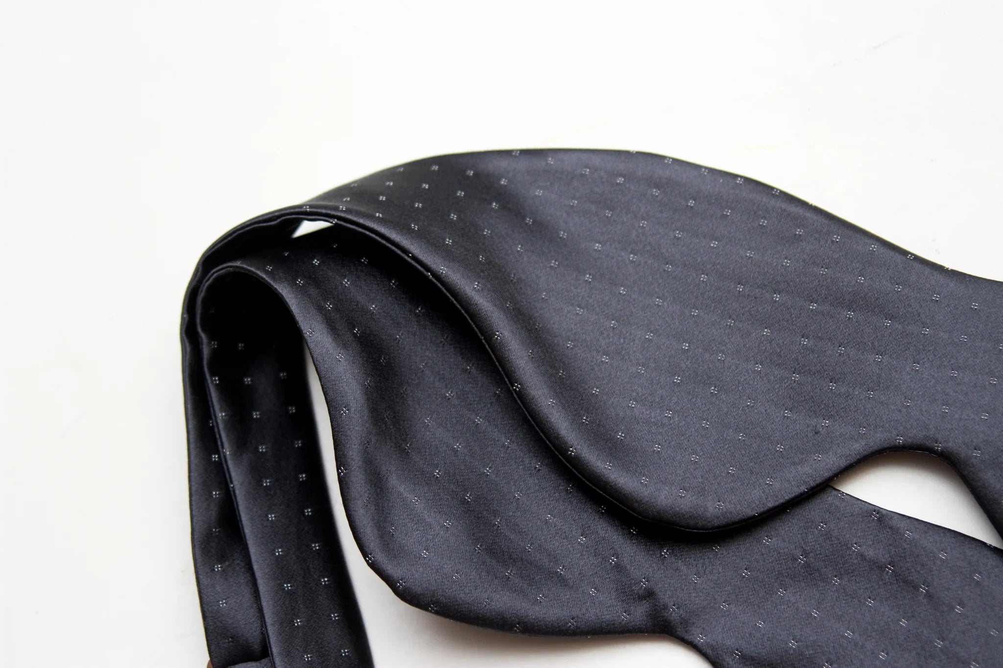 Grey Silver Polka Dot Big Butterfly Bow tie