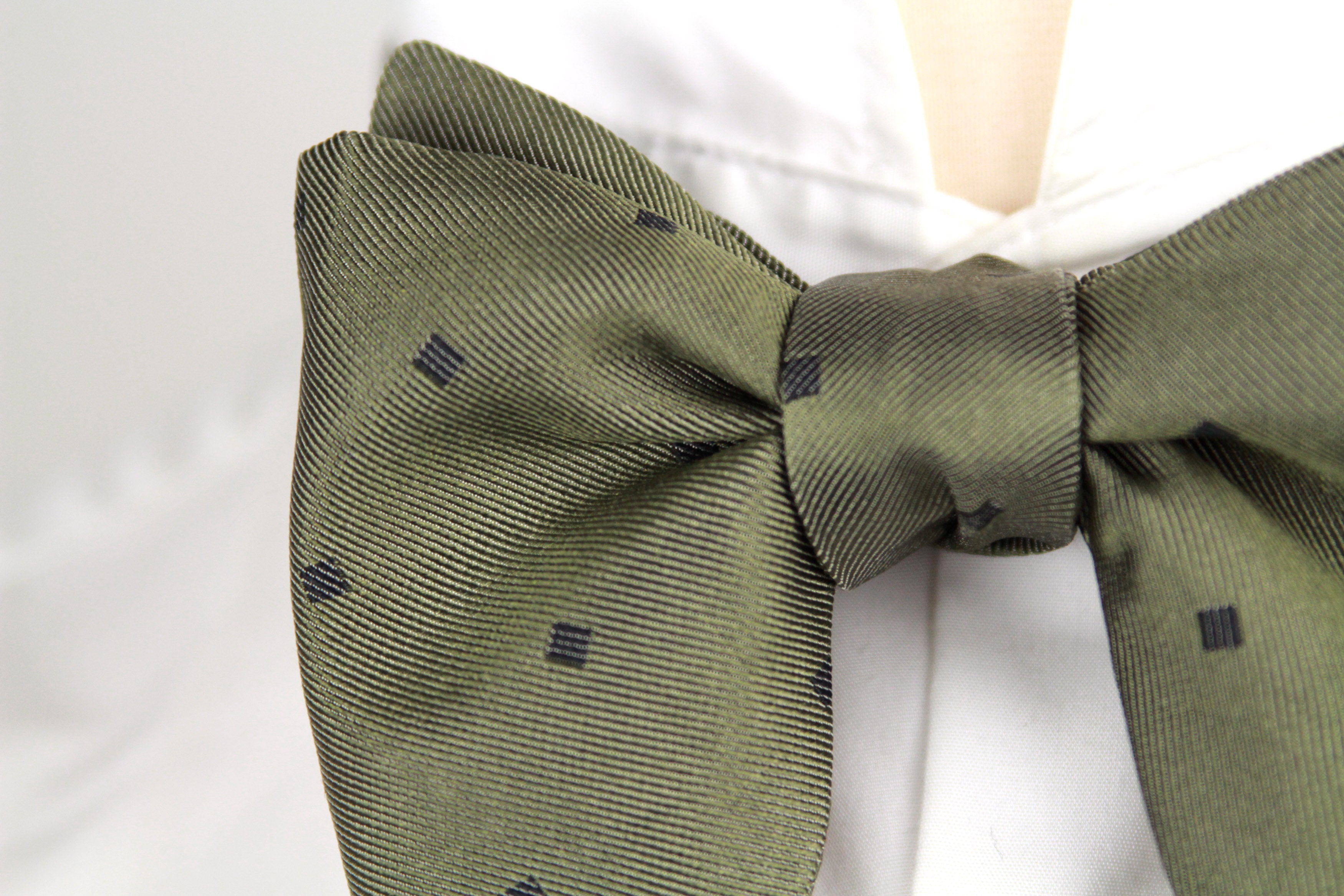 Green Large Bow tie