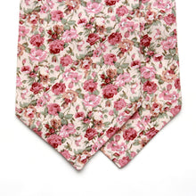 Load image into Gallery viewer, Floral Cotton Men&#39;s Cravat Ascot
