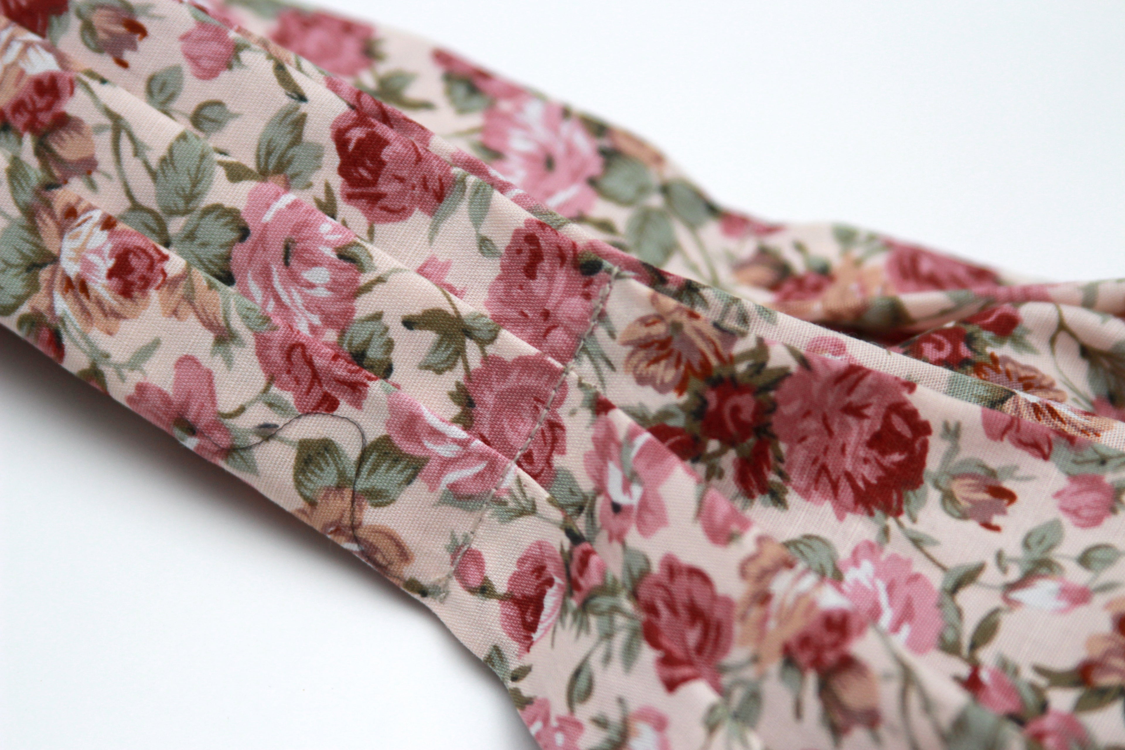 Floral Cotton Men's Cravat Ascot