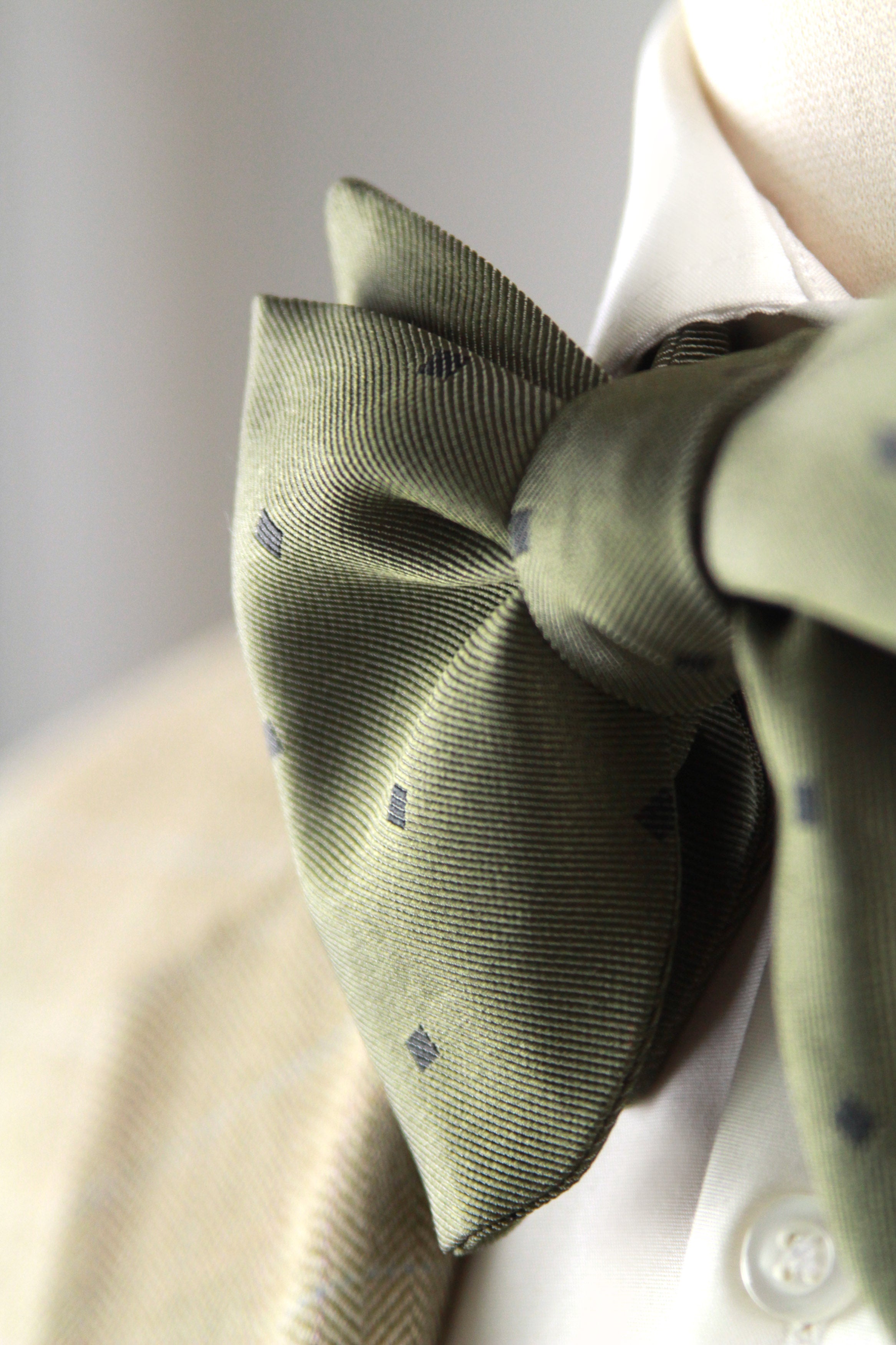 Green Large Bow tie