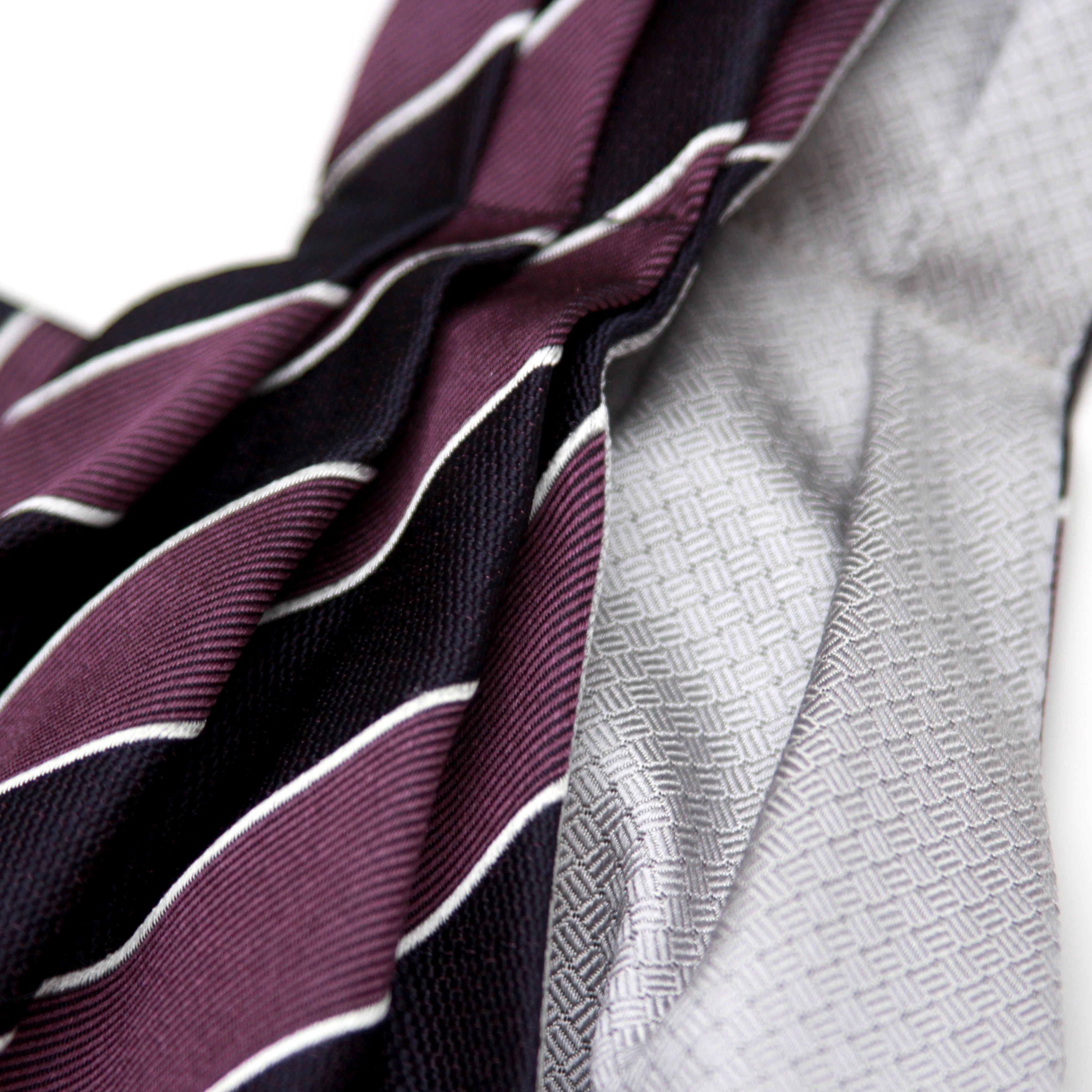 Silk Men's Ascot Grey silver purple lilac striped SKU: A216