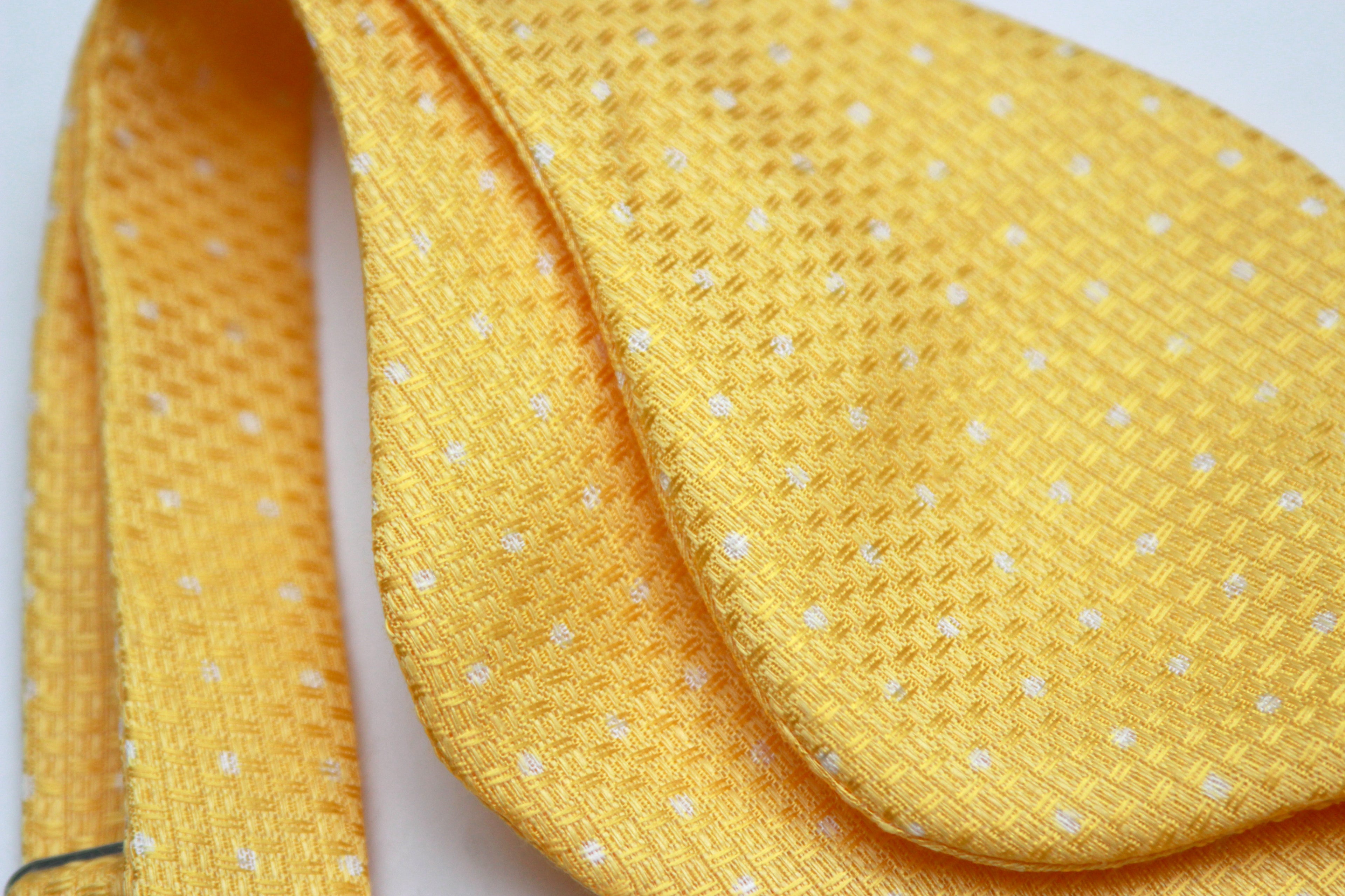 Yellow Polka Dot Big Butterfly Bow tie