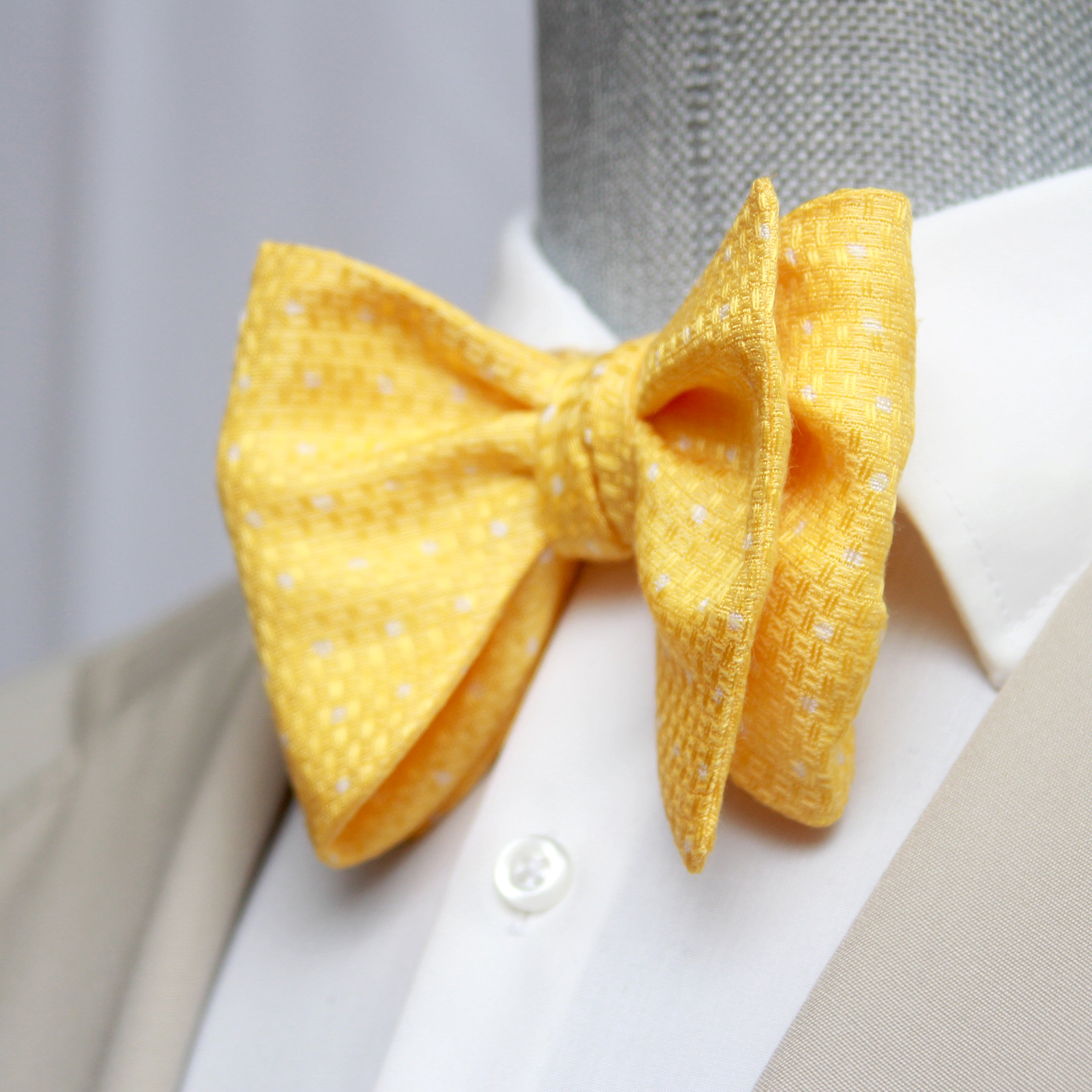 Yellow Polka Dot Big Butterfly Bow tie