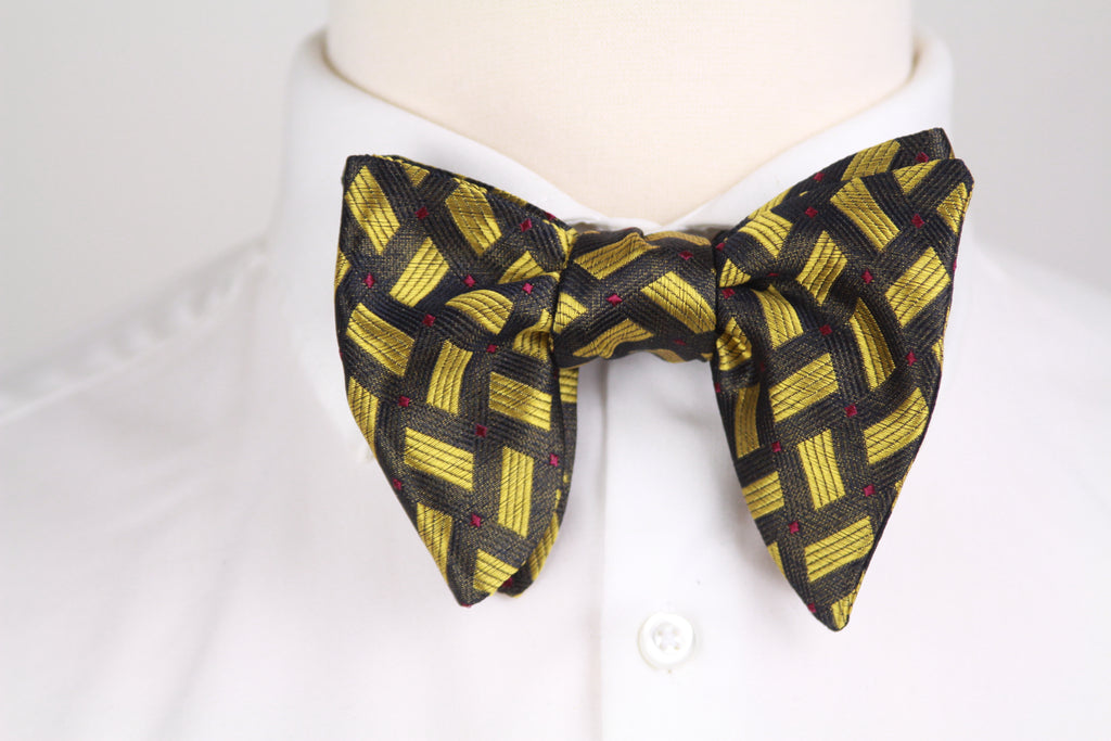 Big Butterfly Silk Bow Tie