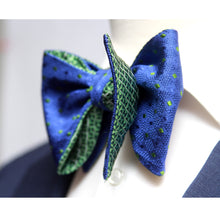 Load image into Gallery viewer, Big Butterfly Green Blue Silk Bow Tie
