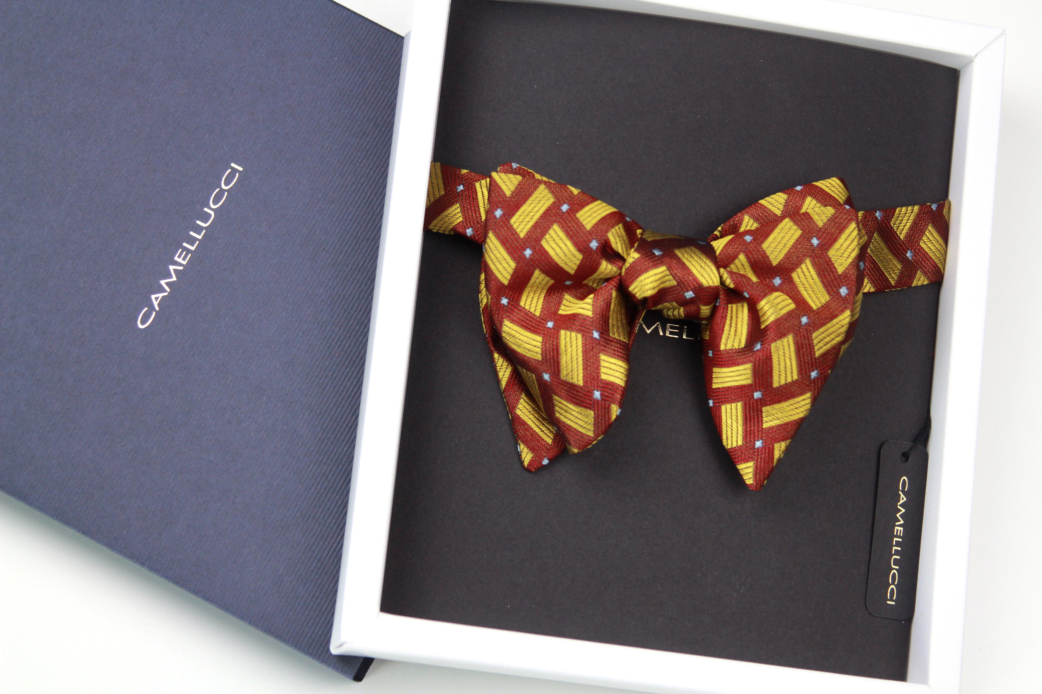 Men's Large Silk Bow Tie in gift box