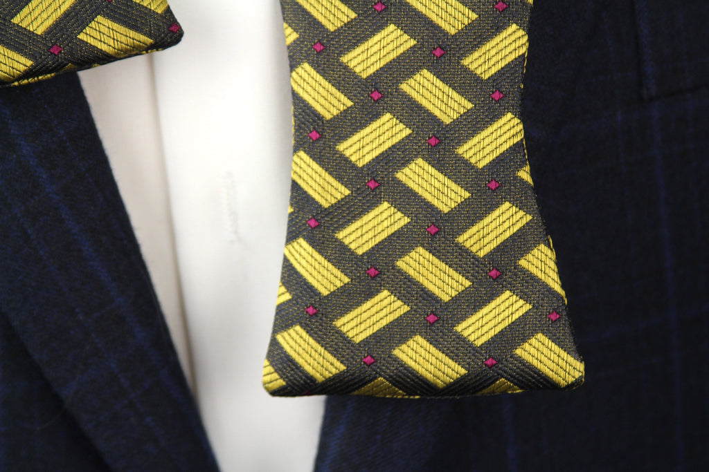 Silk Men's Bow Tie Gold Ornament