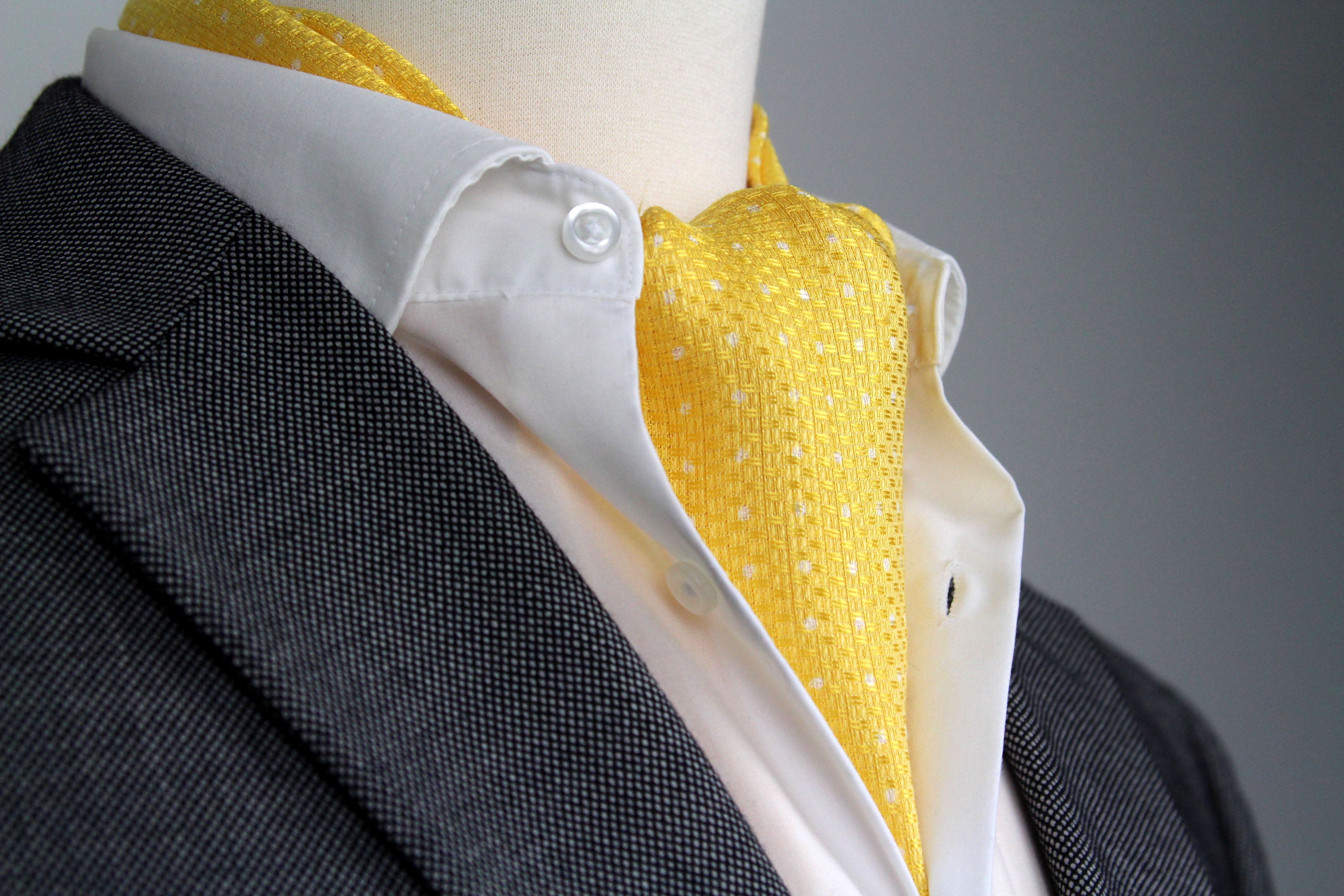 Men’s Ascot Cravat Yellow Polka Dot