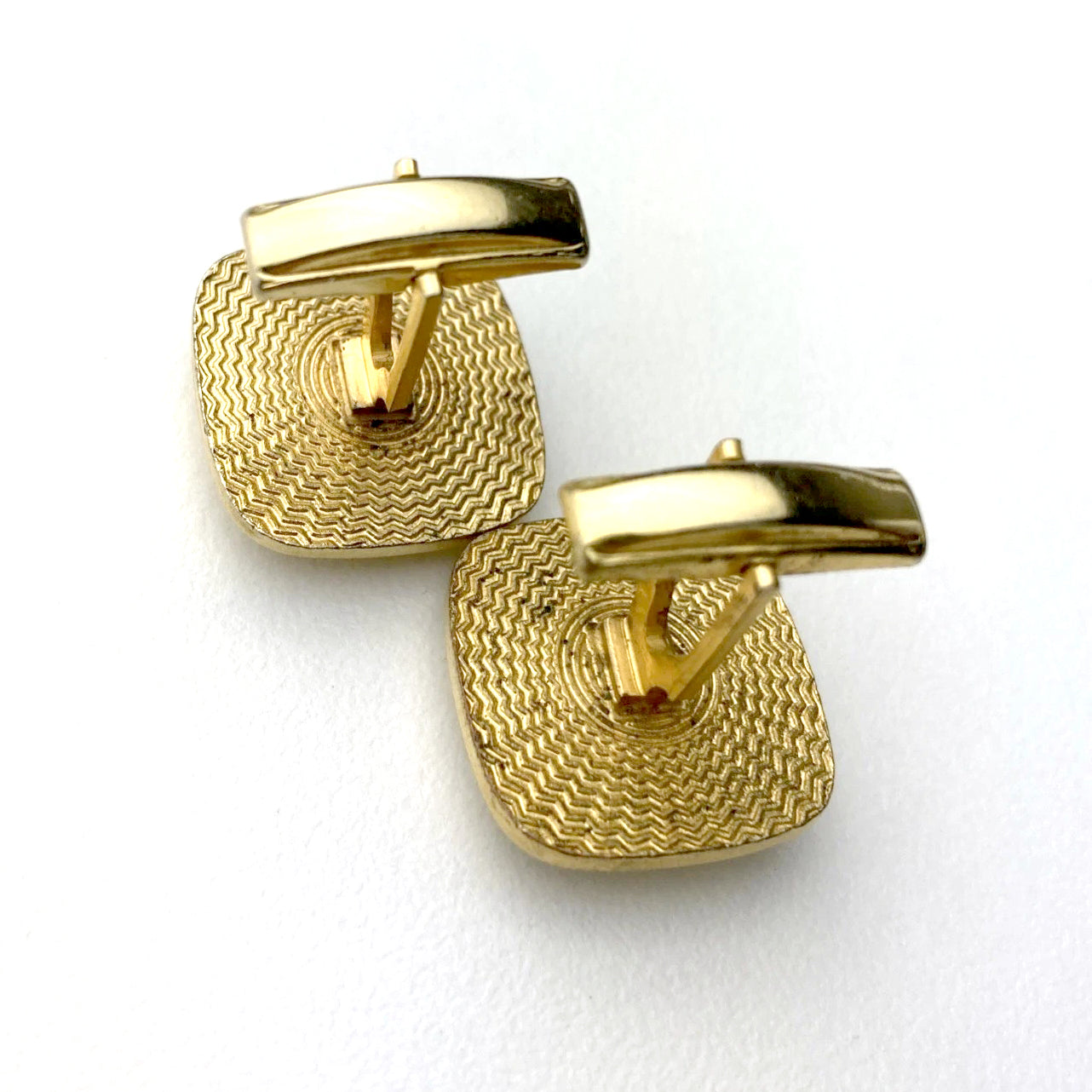 Vintage Men's Gold Tone Royal Crown Cufflinks Square Design Rare Formal Jewelry