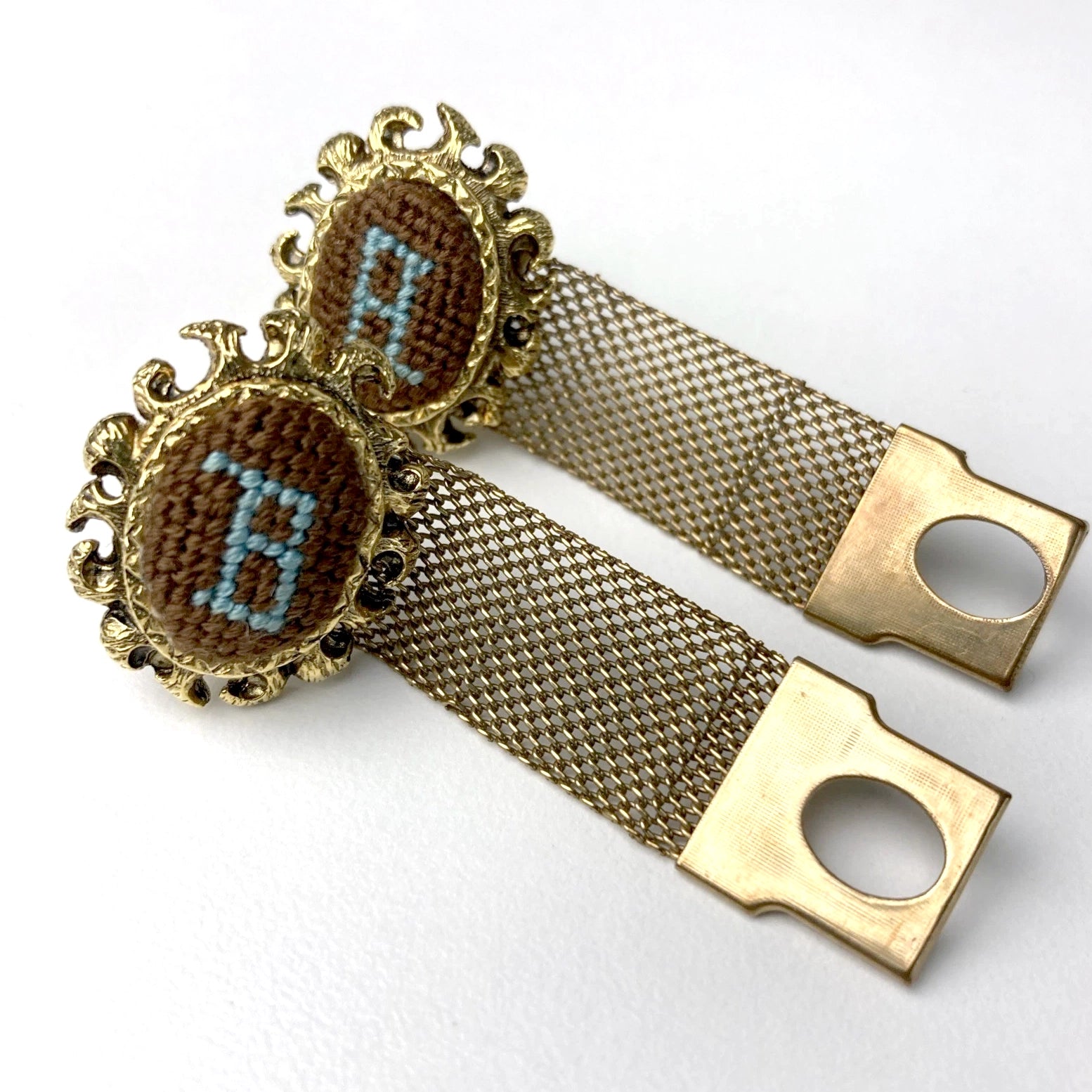 Vintage Mesh Wrap Shirt Gold Cufflinks Pat.2920363 fabric initial B