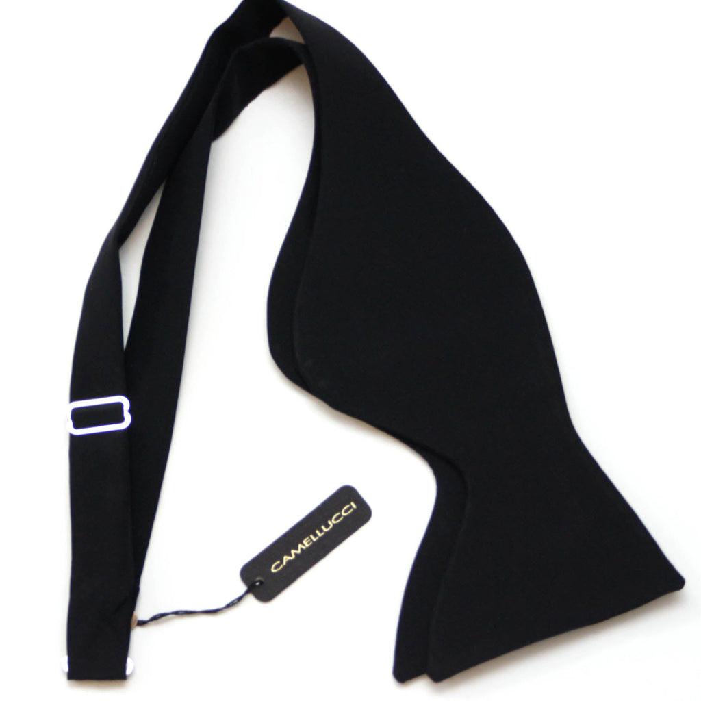 Big Butterfly Black Matted Silk Bow Tie Self-Tied