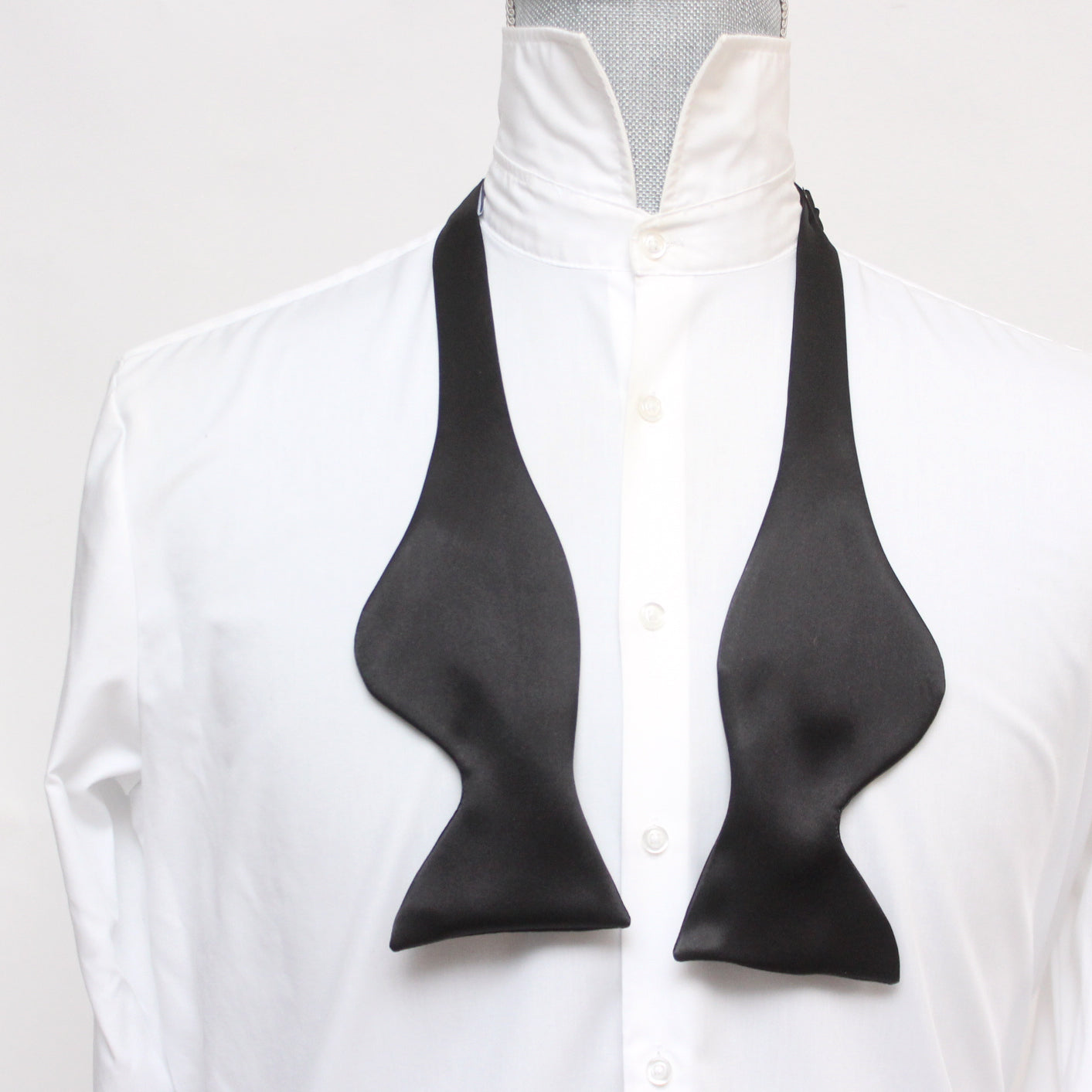 Untied shape of Black Men's Large Silk Bow Tie