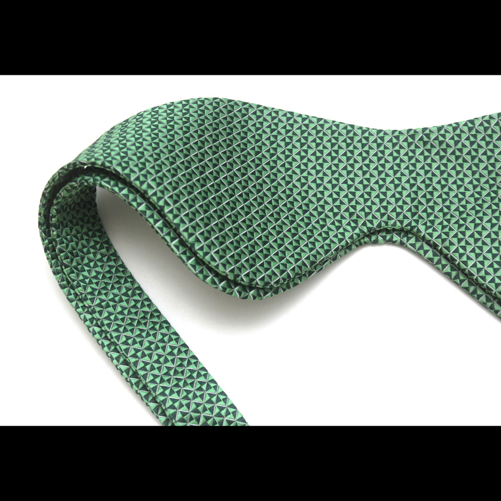 Green Ornament Large Silk Bow Tie | Camellucci