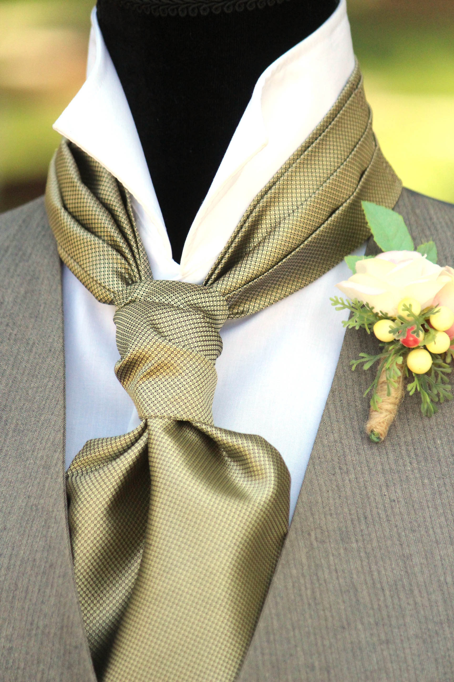 Gold Solid Wedding Cravat Ascot